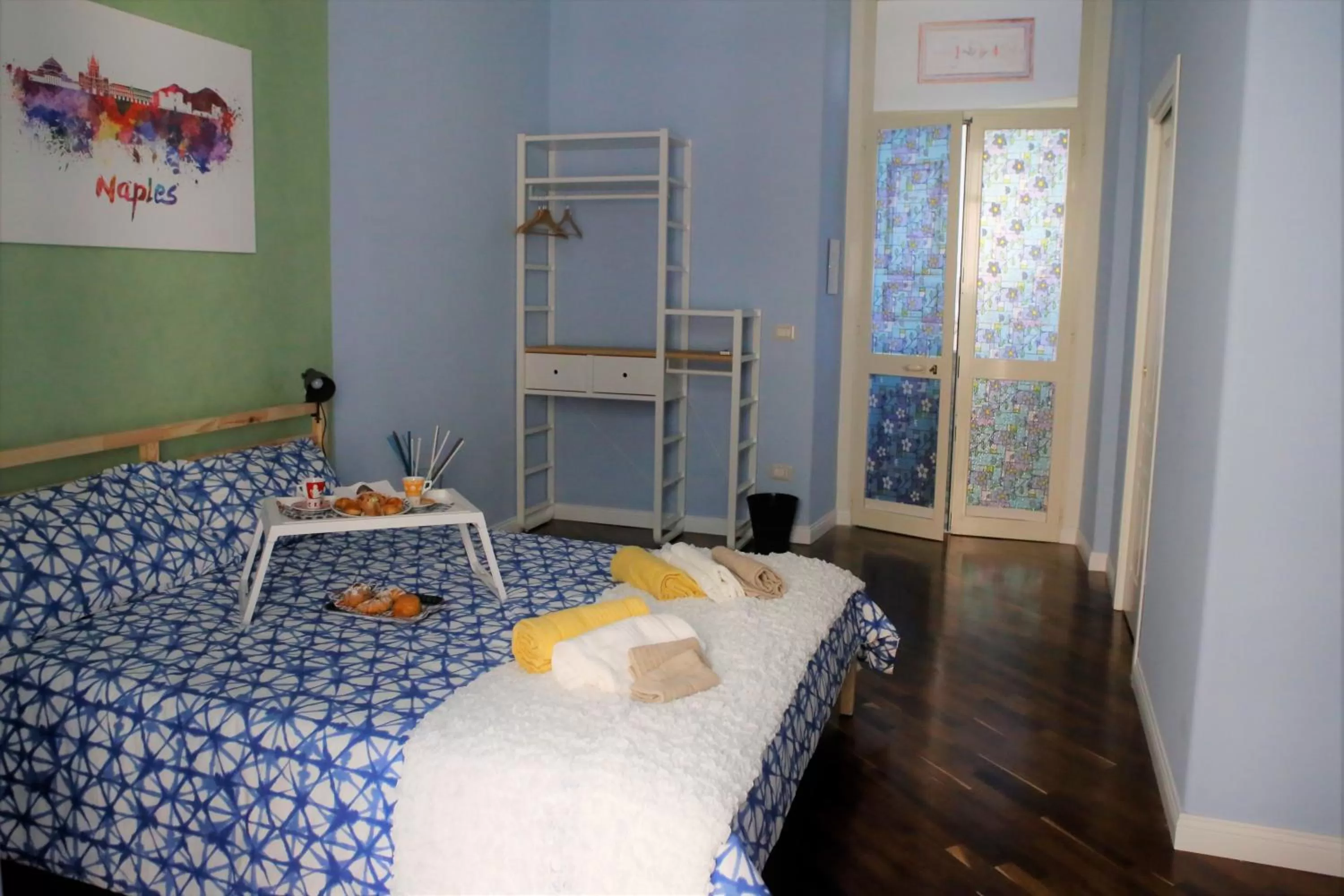 Photo of the whole room, Bed in B&B BiNARIO39