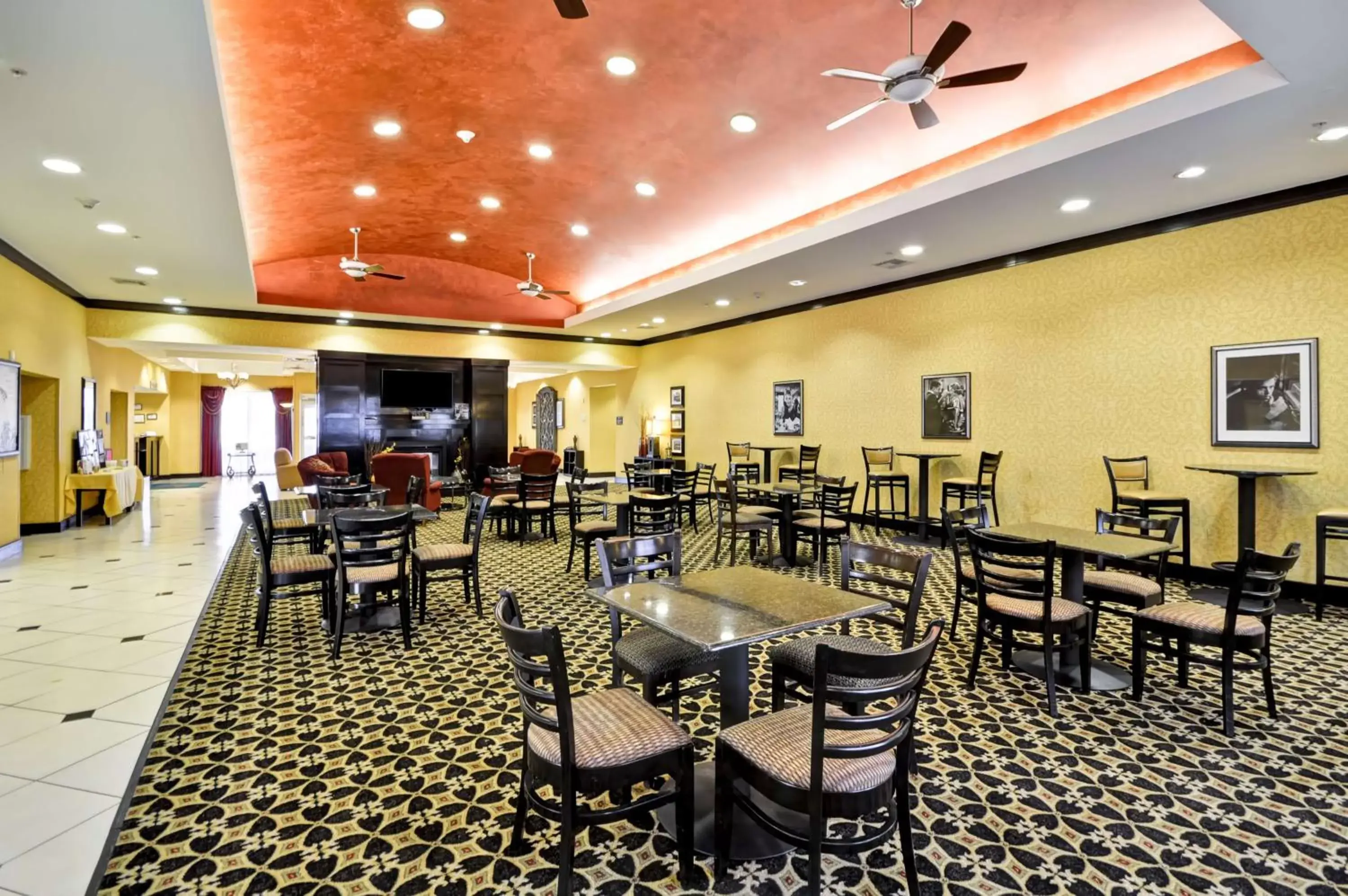 Restaurant/Places to Eat in Homewood Suites by Hilton Tulsa-South
