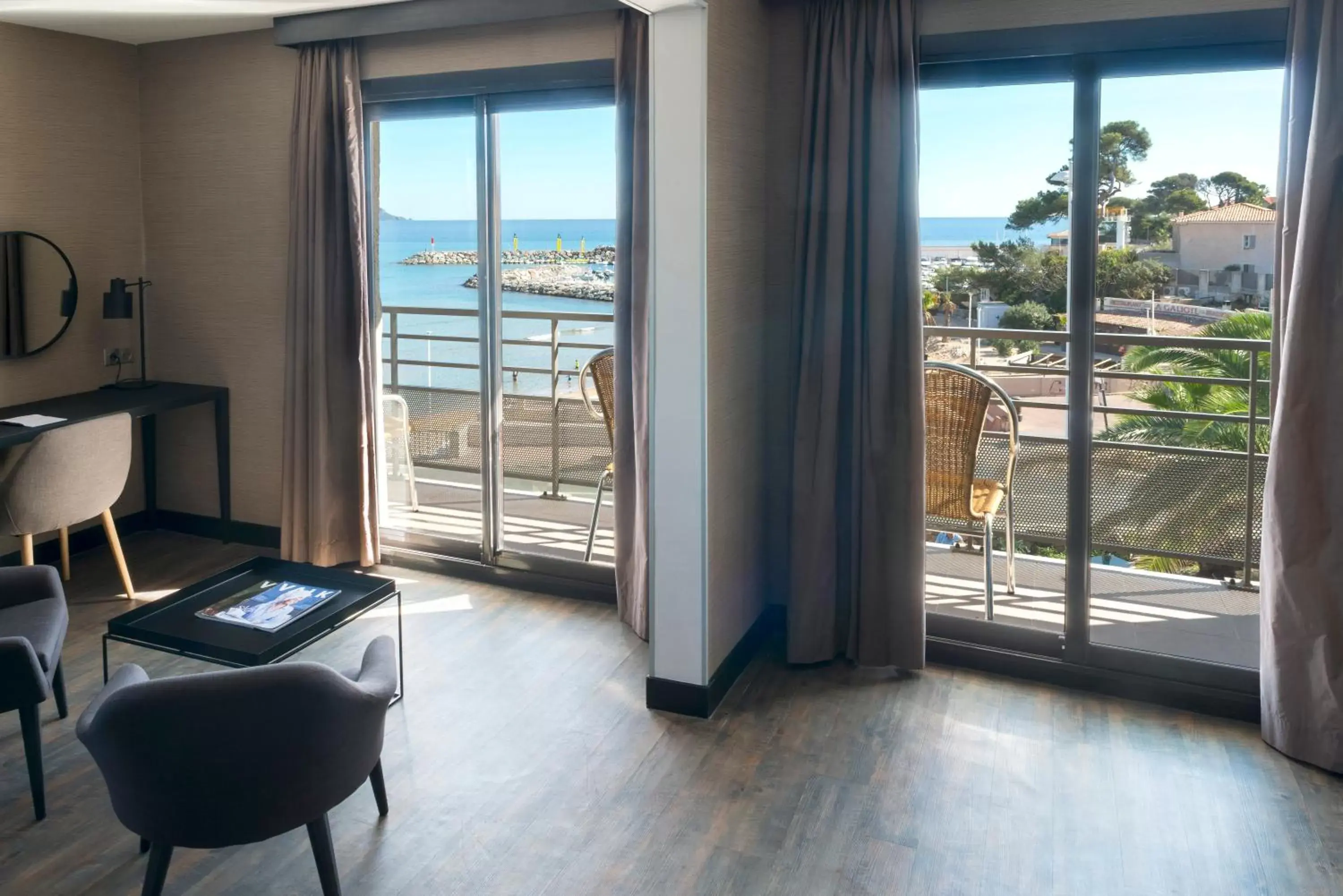 Bedroom in Van der Valk Hotel Saint-Aygulf Bedroom in Van der Valk Hotel Saint-Aygulf