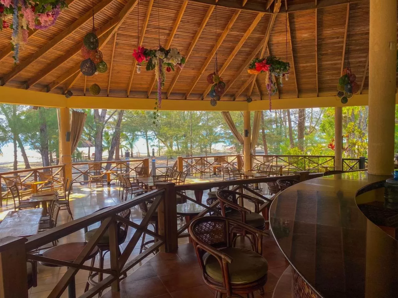 La Ensenada Beach Resort