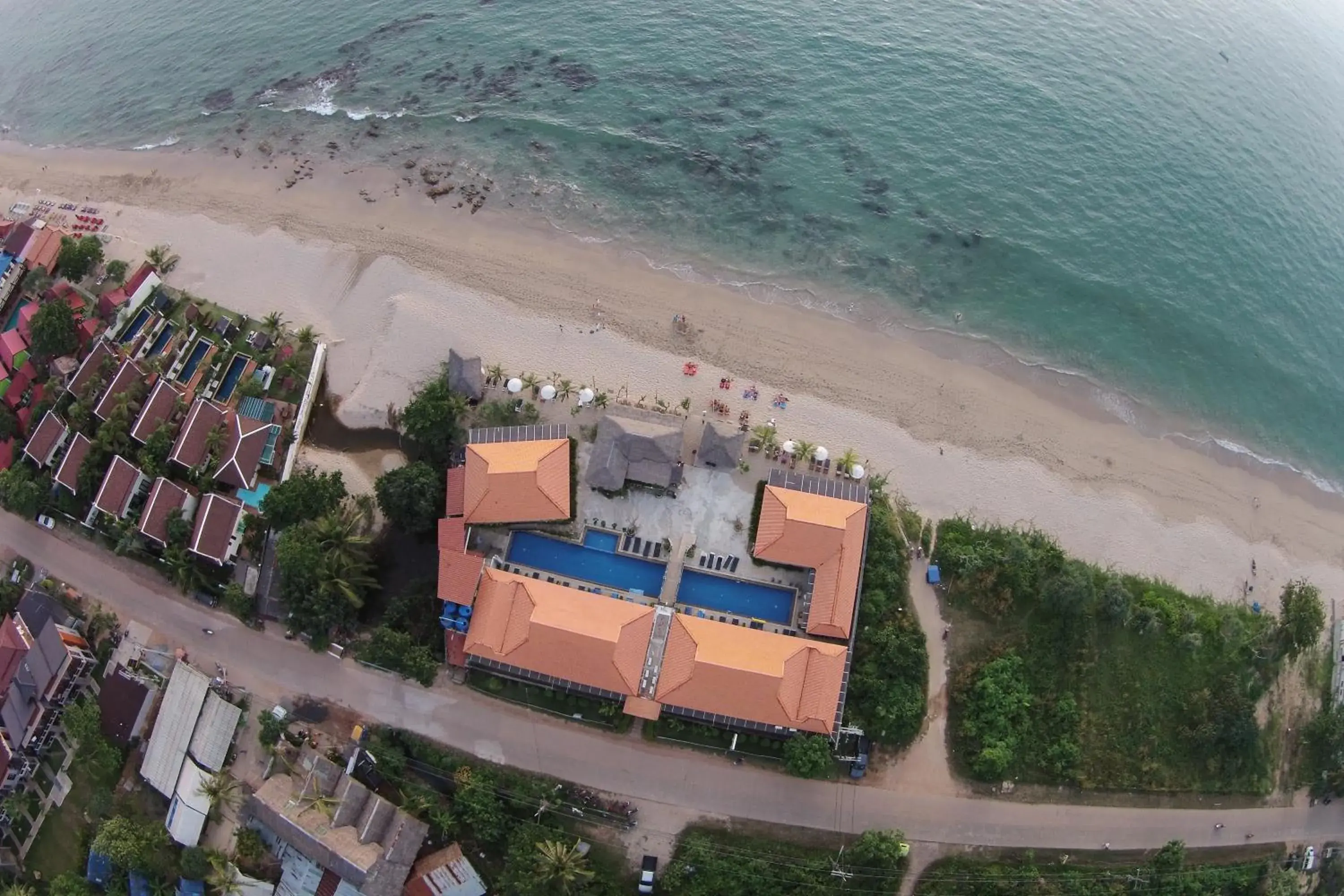 Bird's eye view, Bird's-eye View in Peace Paradise Beach