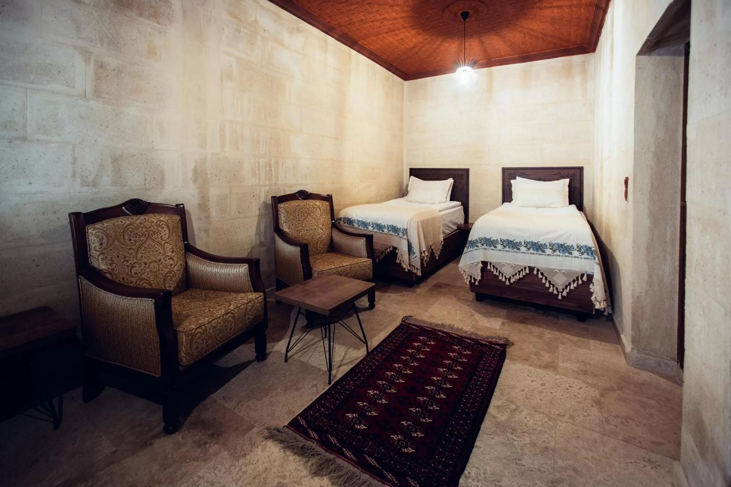 Bed in Azalea Terrace Cave Hotel