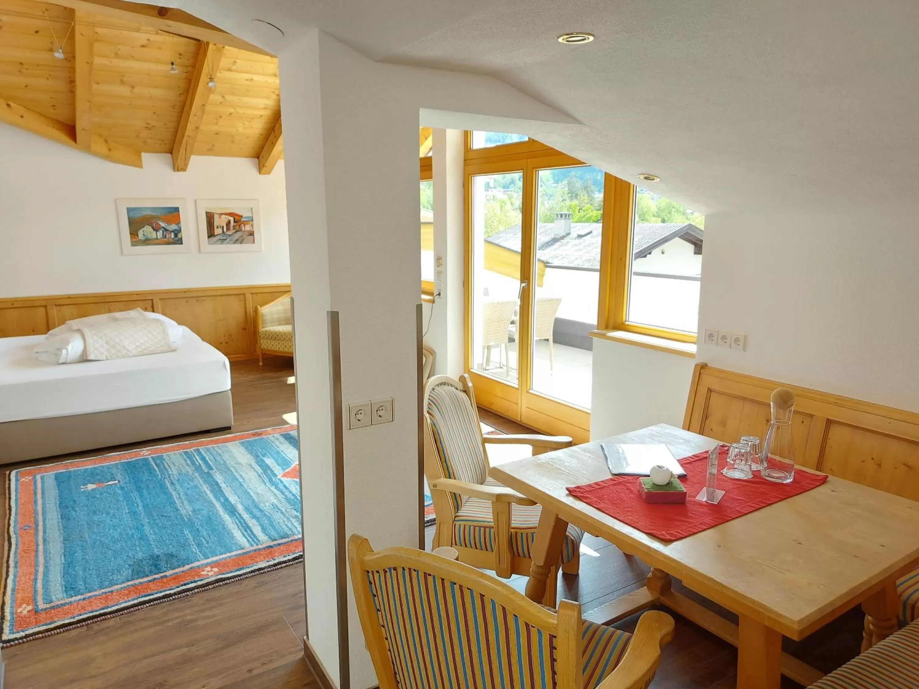 Photo of the whole room, Bed in Hotel Enzian