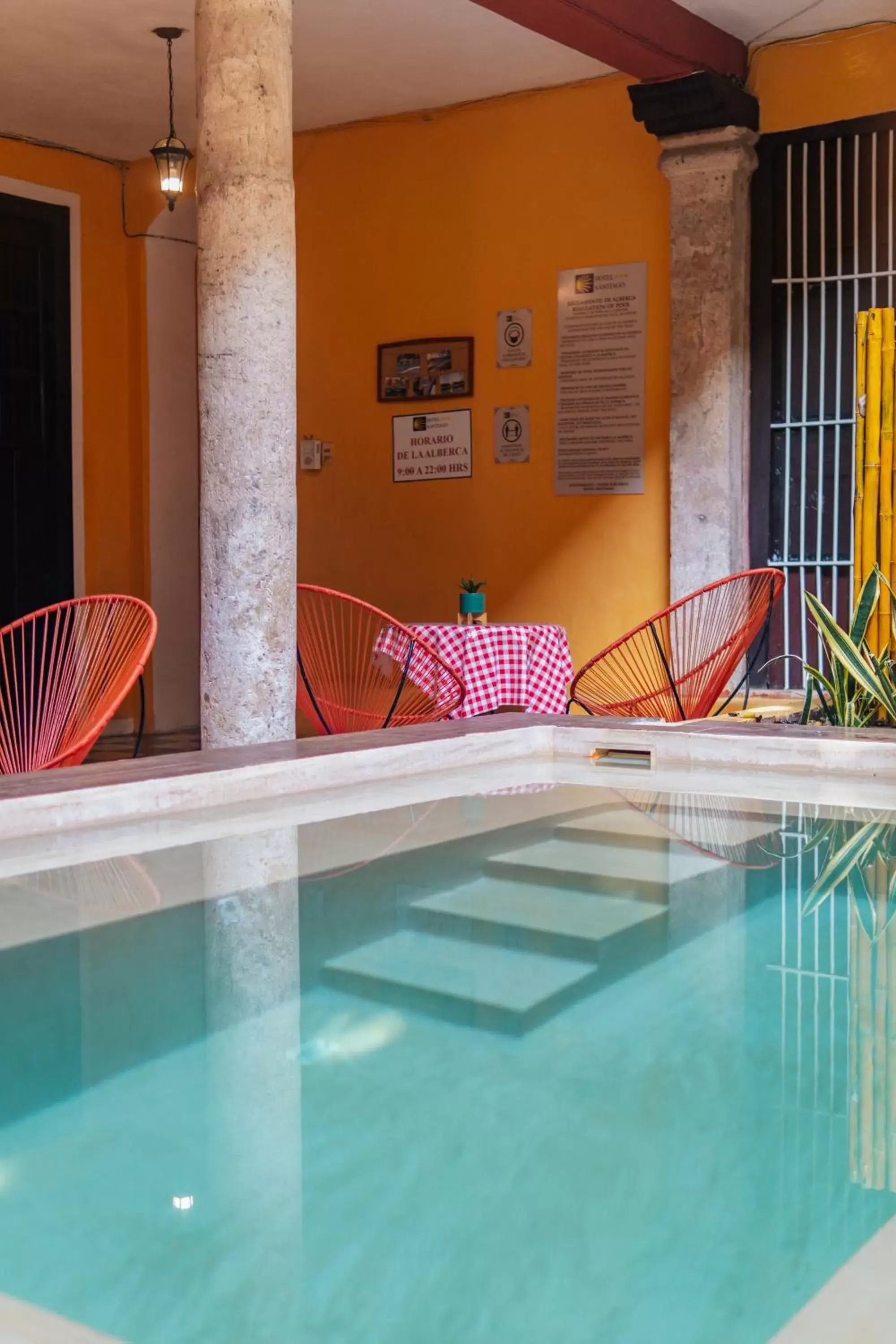 Swimming Pool in Hotel Santiago