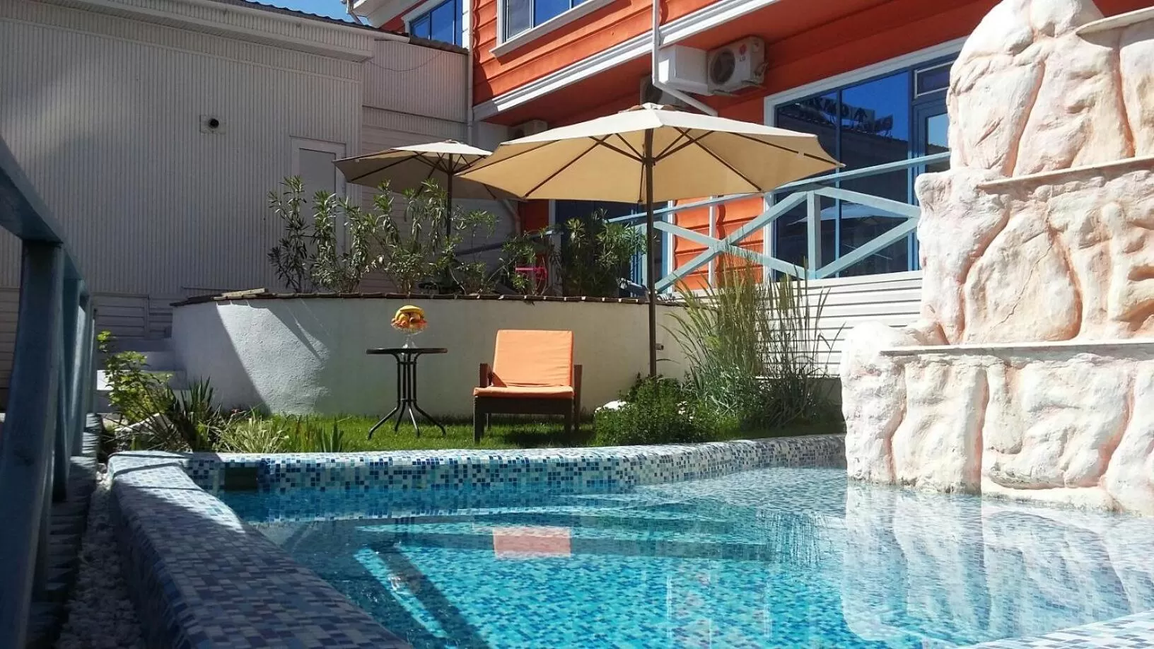 Property building, Swimming Pool in Sapar Standart Hotel