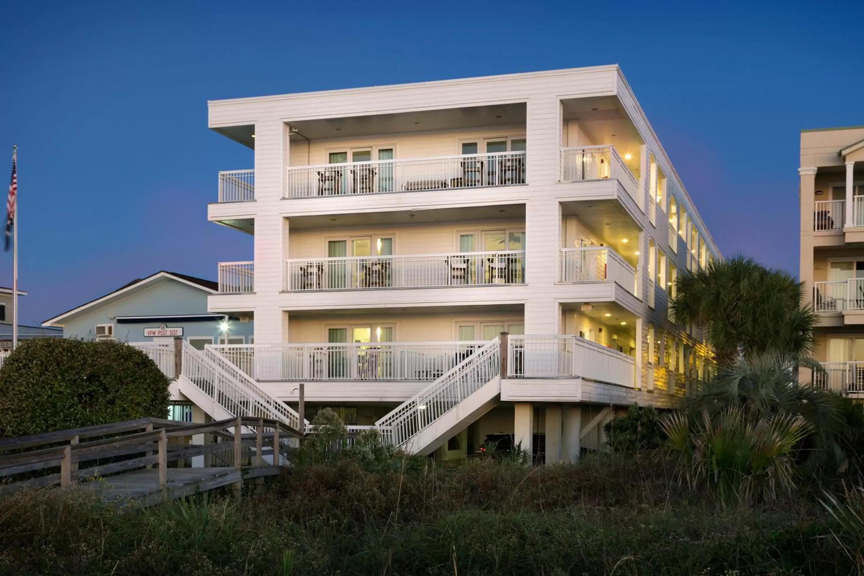 Property Building in Seaside Inn - Isle of Palms