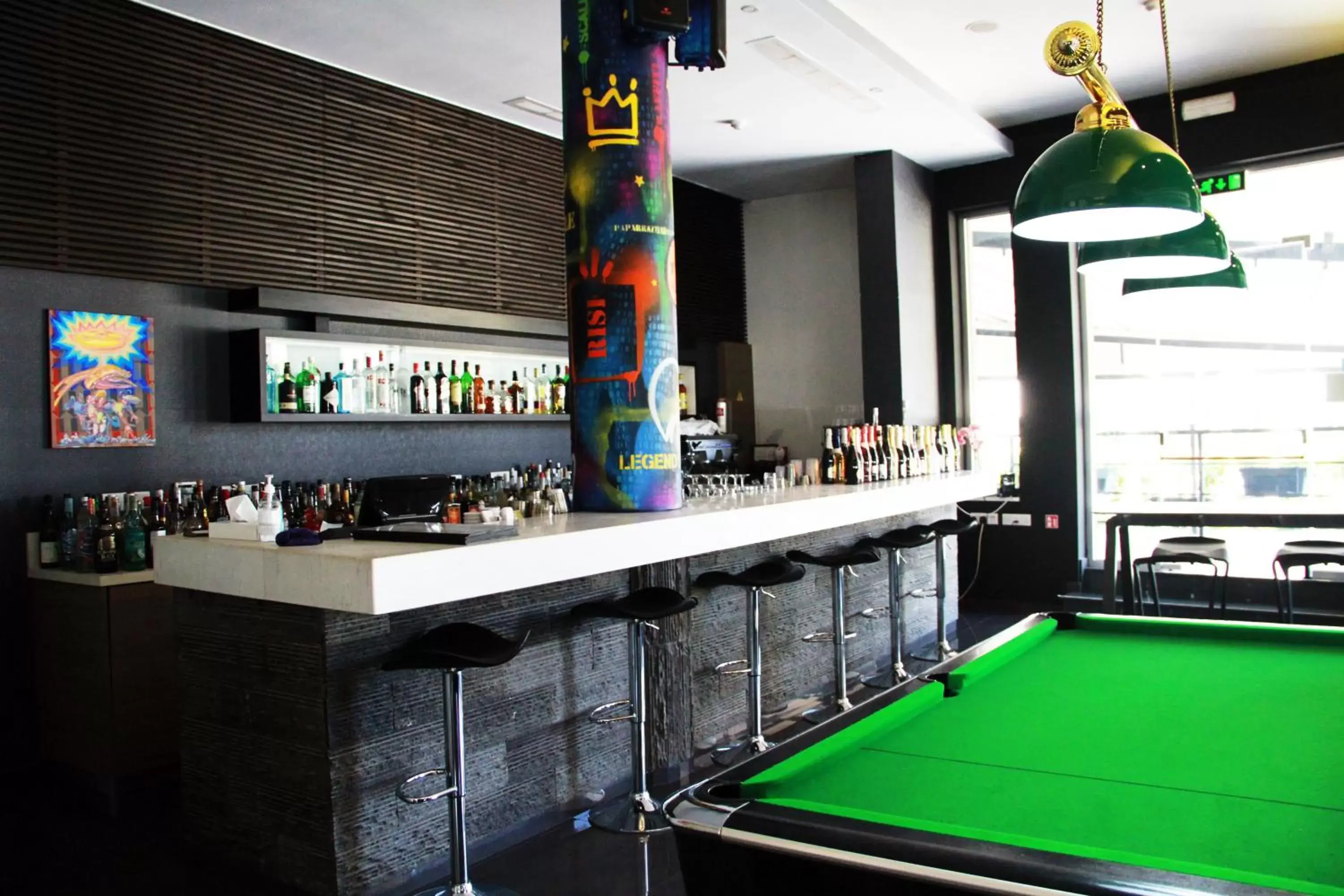 Lounge or bar, Billiards in Rise Street Art Hotel