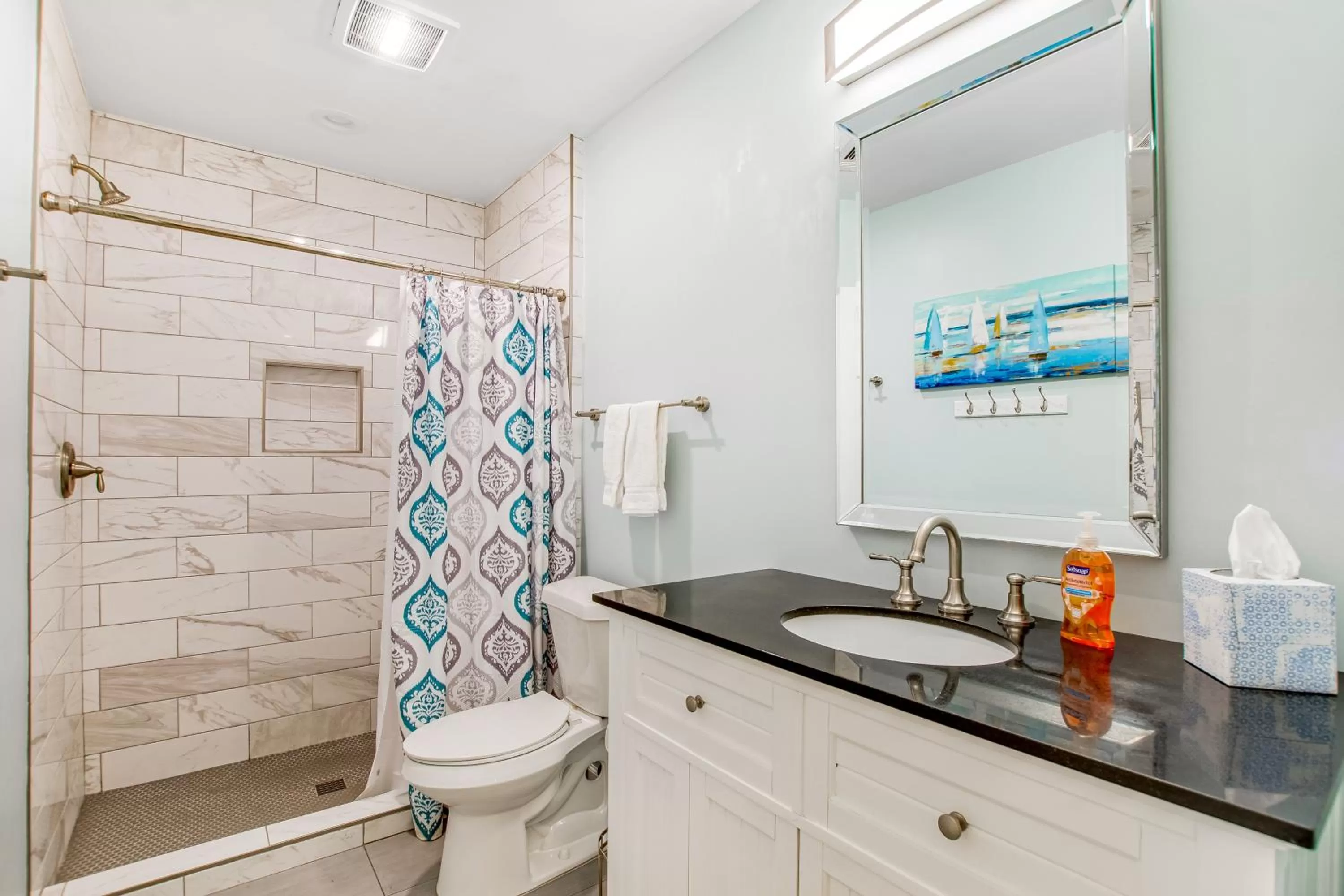 Bathroom in Tybee Turtle