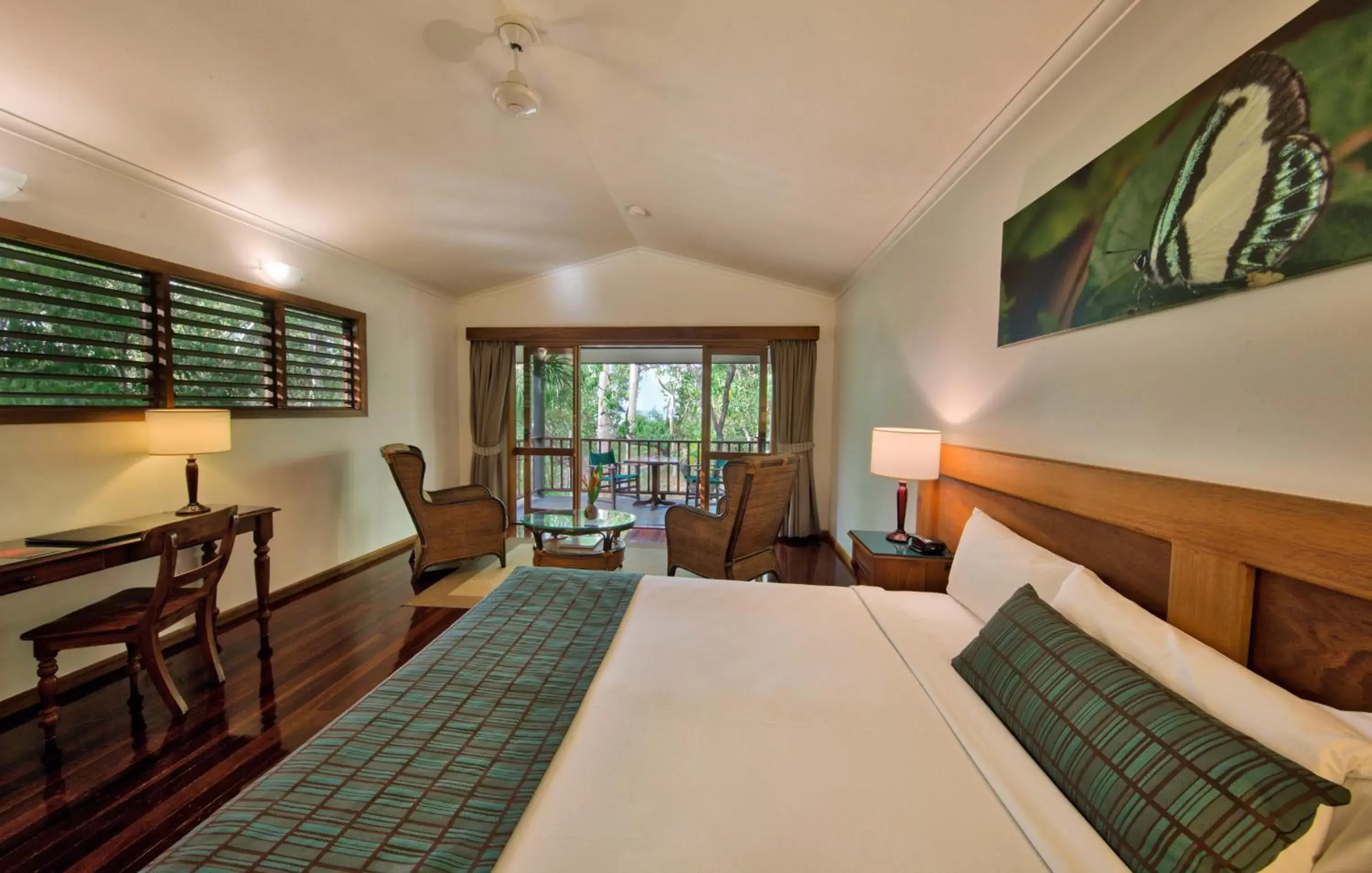 Bedroom in Thala Beach Nature Reserve