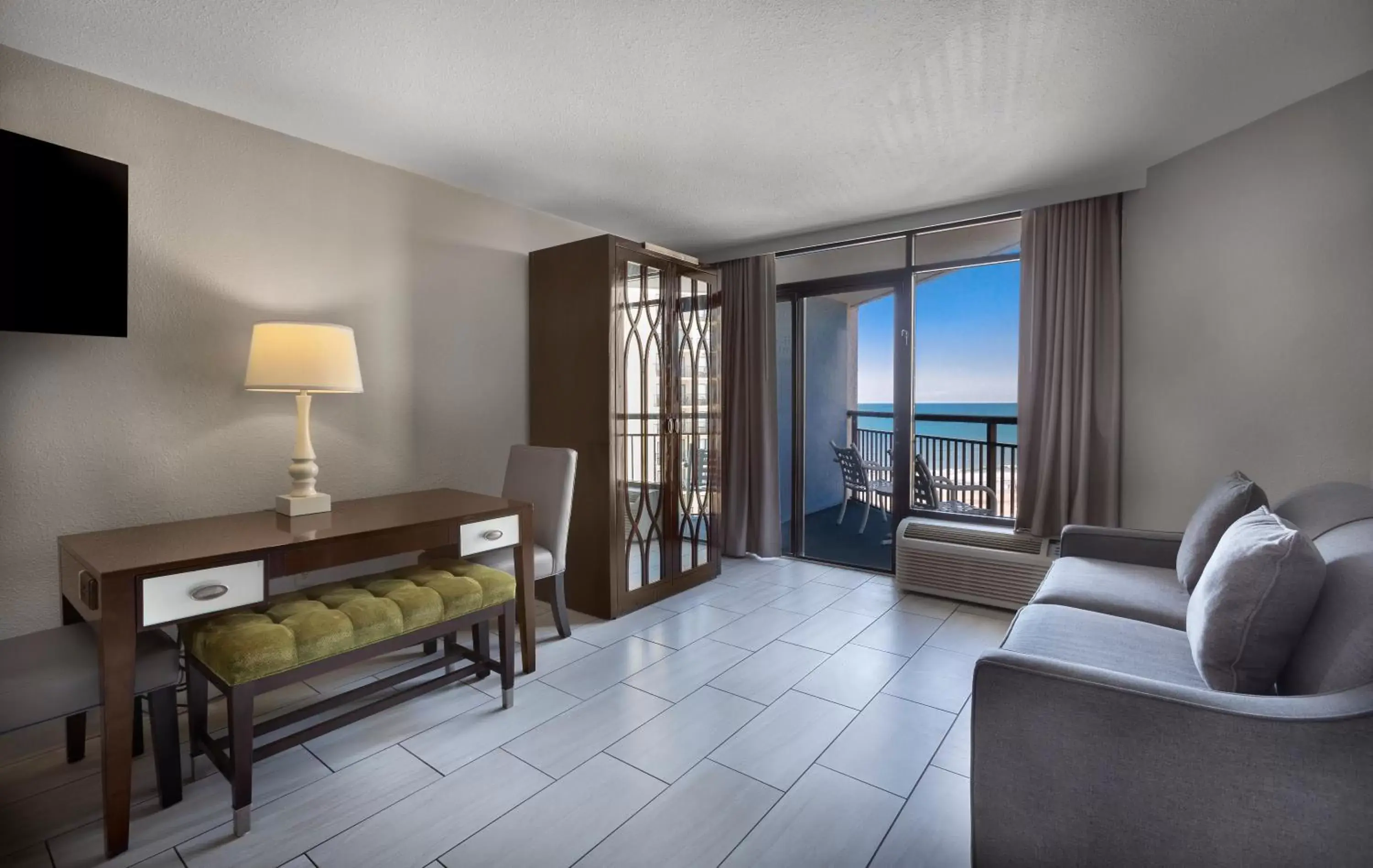 Living room, Seating Area in Hotel Blue