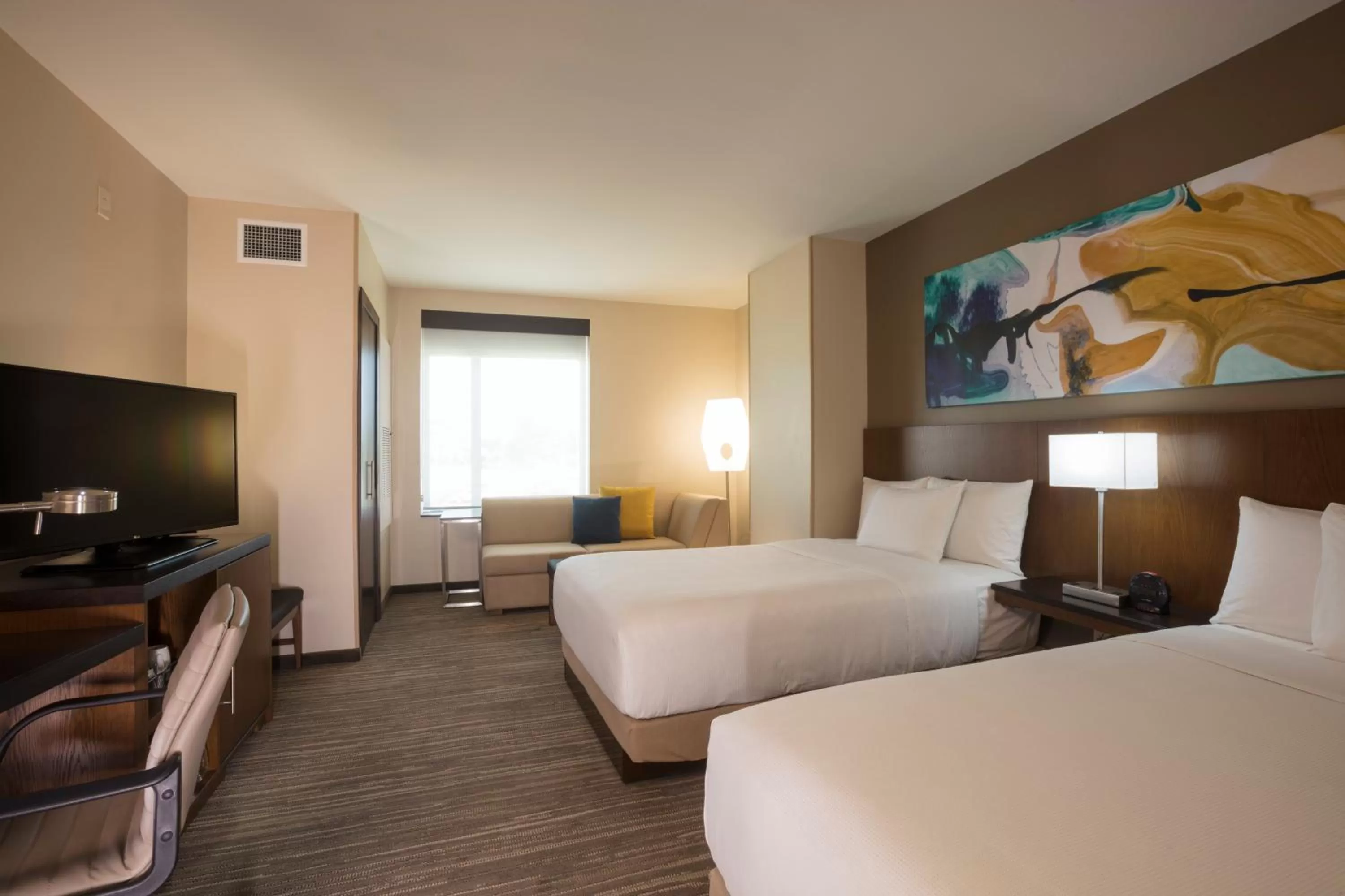 Photo of the whole room, Bed in Hyatt Place Aguascalientes Bonaterra