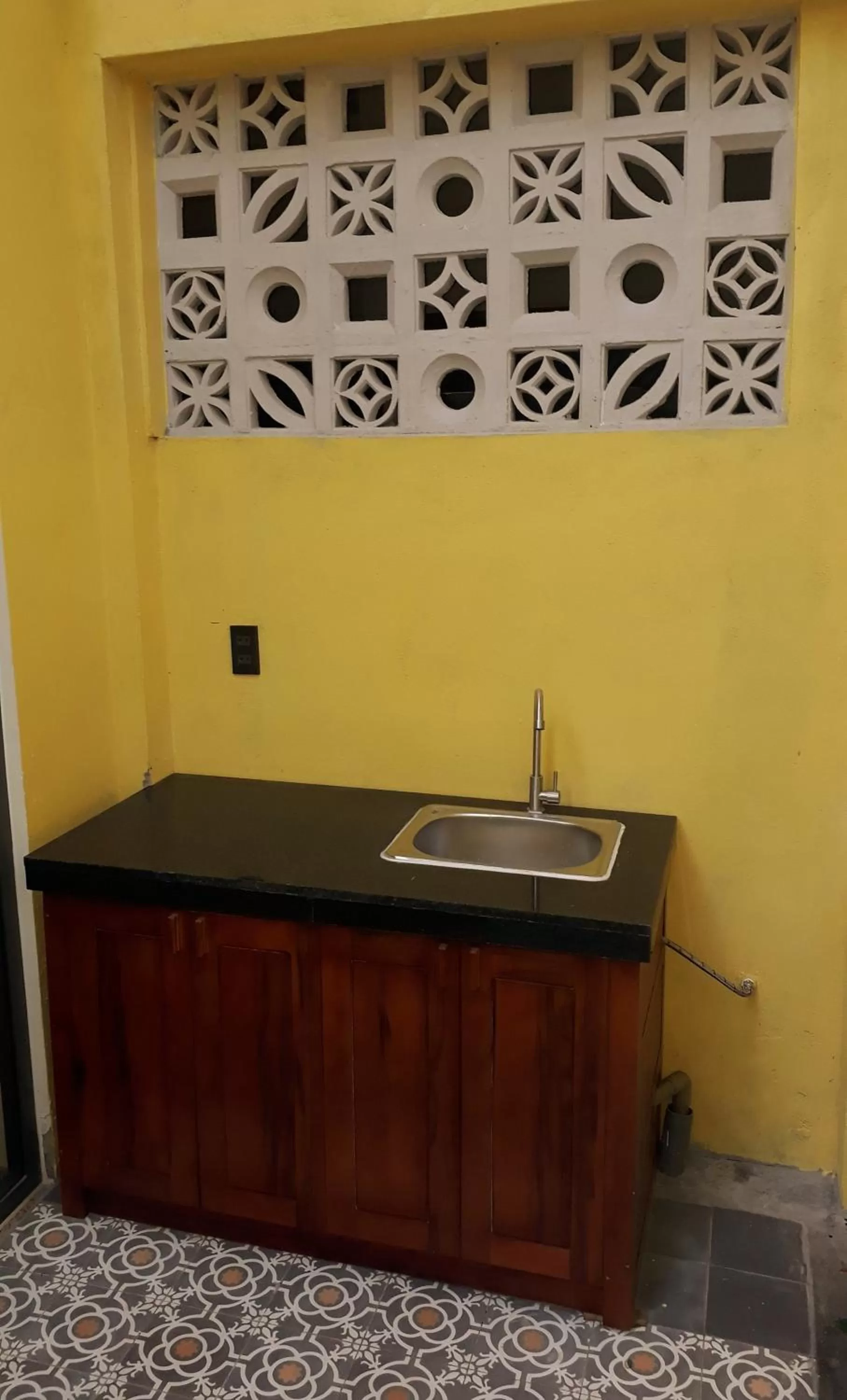 Kitchen or kitchenette in Pink Tulip Hoi An