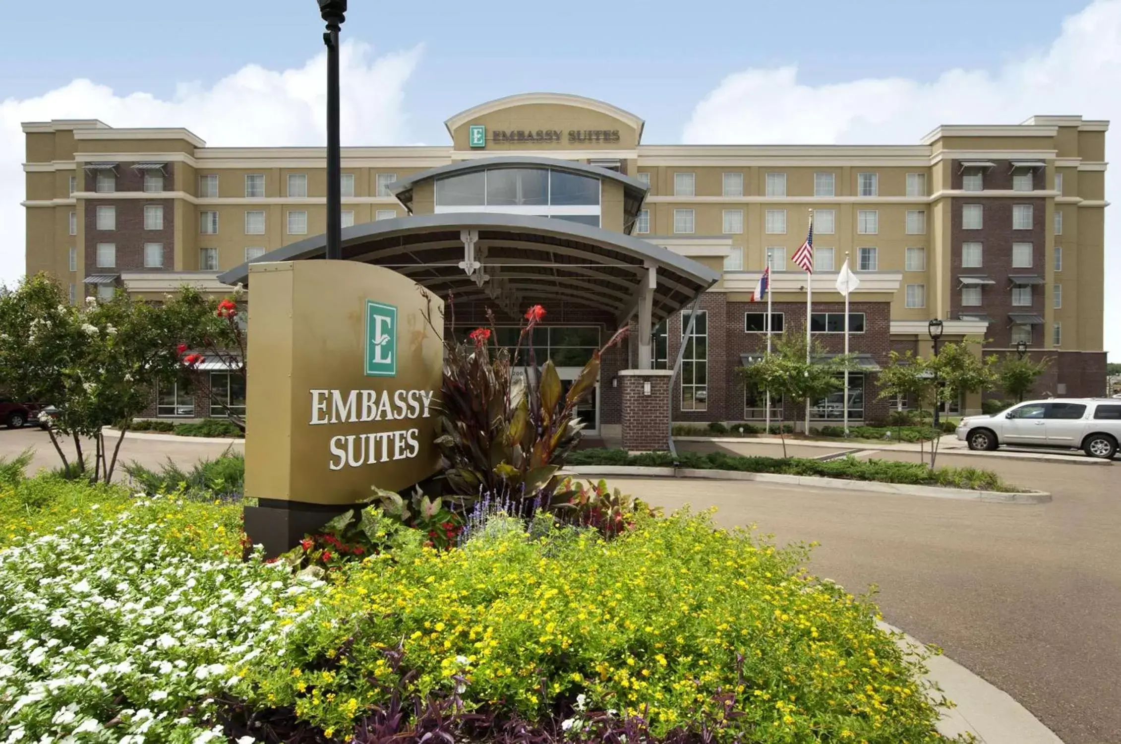 Property building in Embassy Suites by Hilton Jackson North Ridgeland Property building in Embassy Suites by Hilton Jackson North Ridgeland