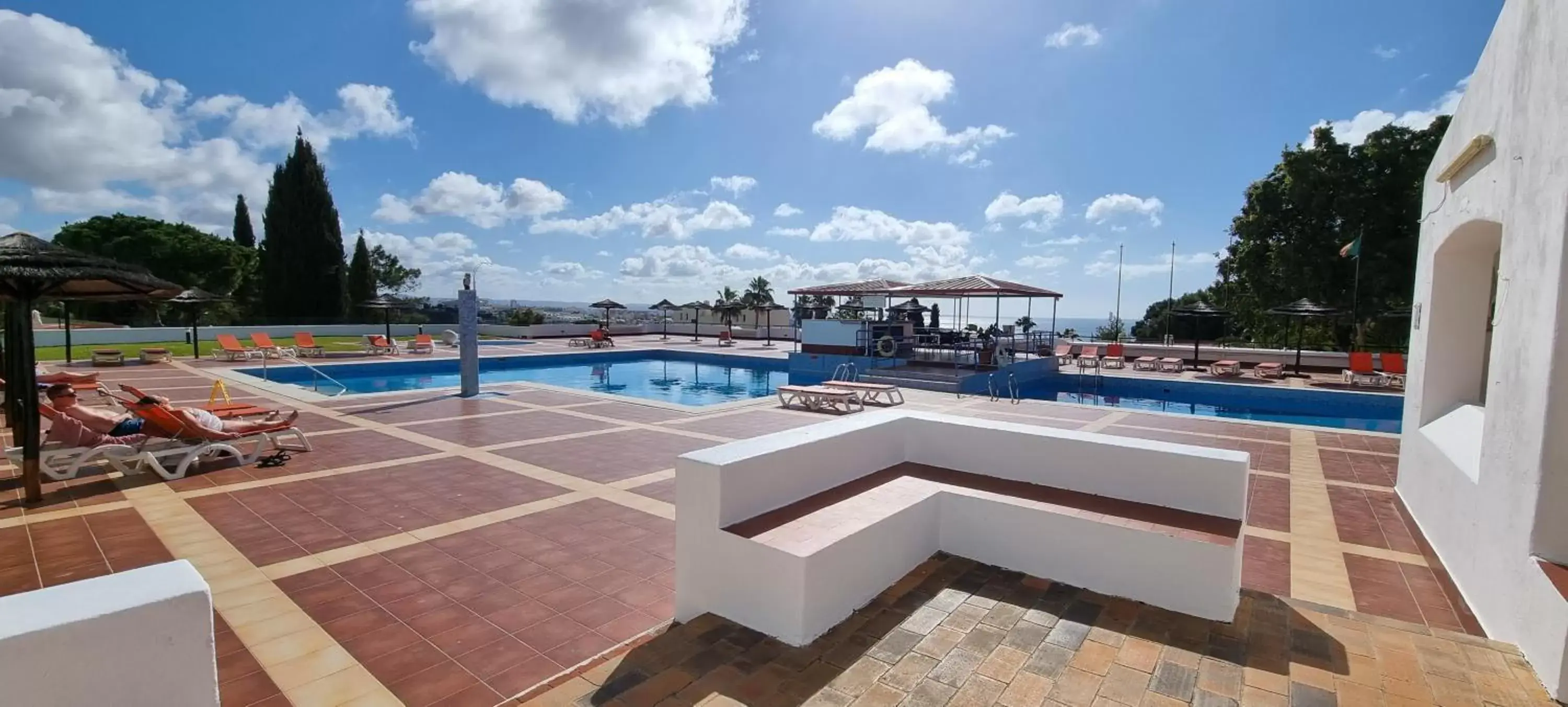 Swimming Pool in Albufeira Jardim by Umbral