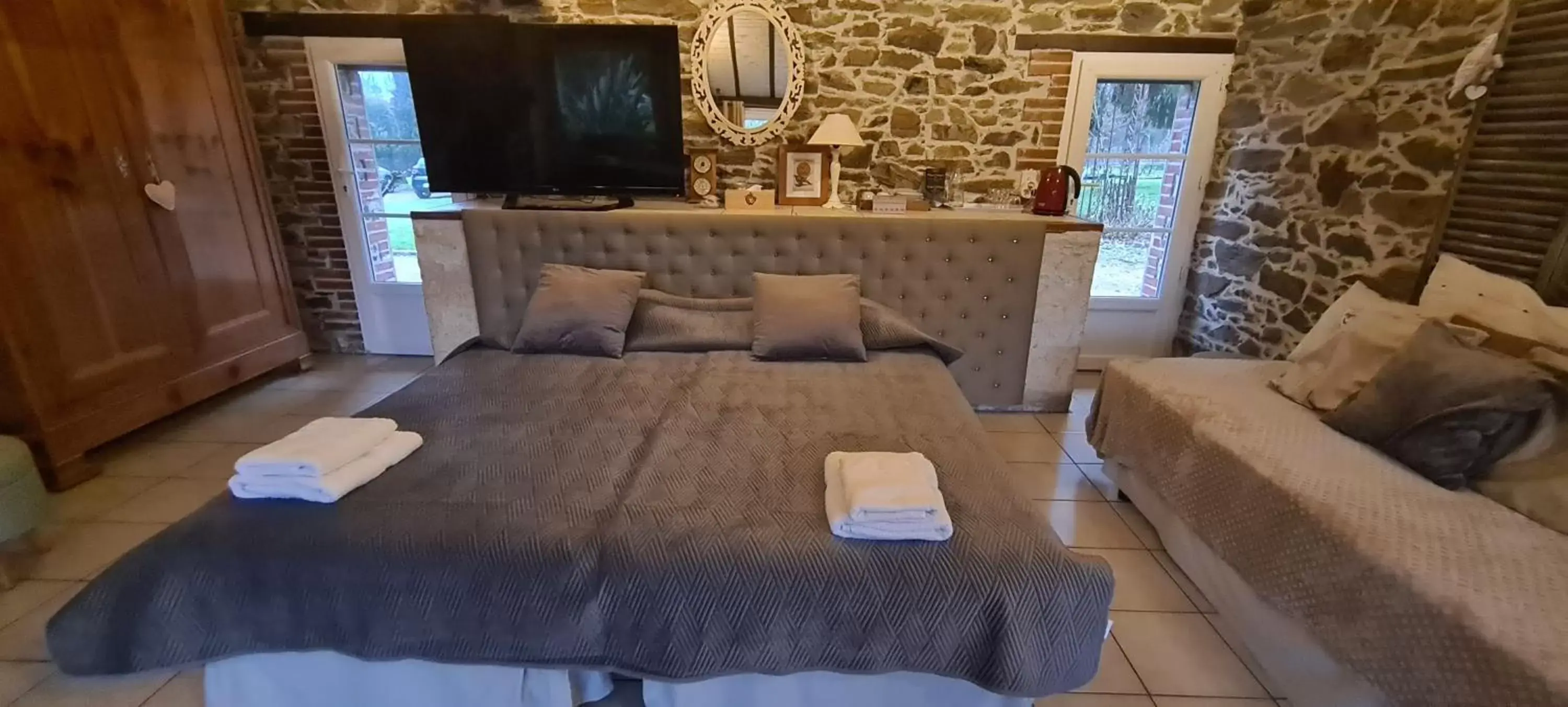 Bed in L'Arbre d'Alaïs
