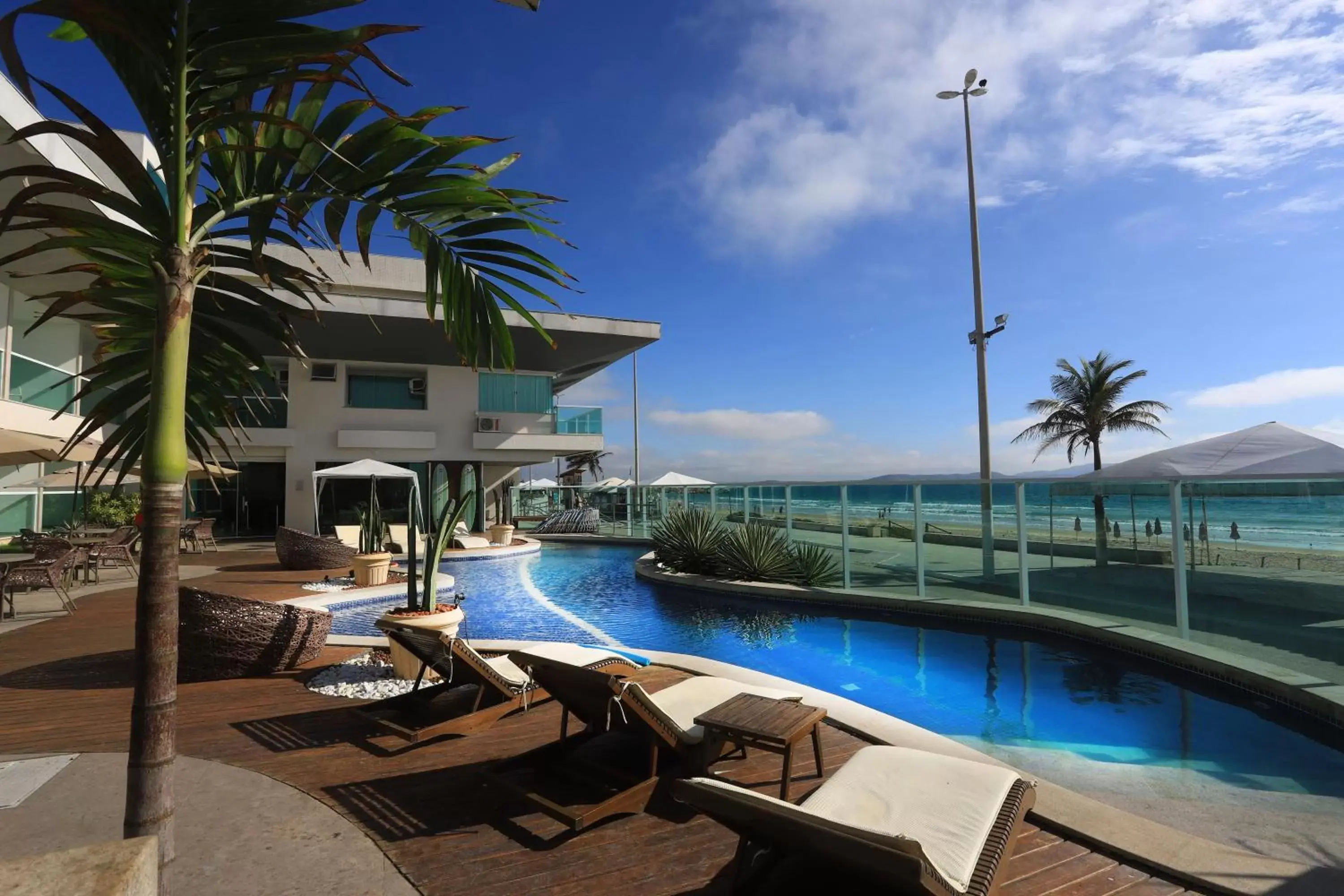 Swimming Pool in Paradiso Peró Praia Hotel