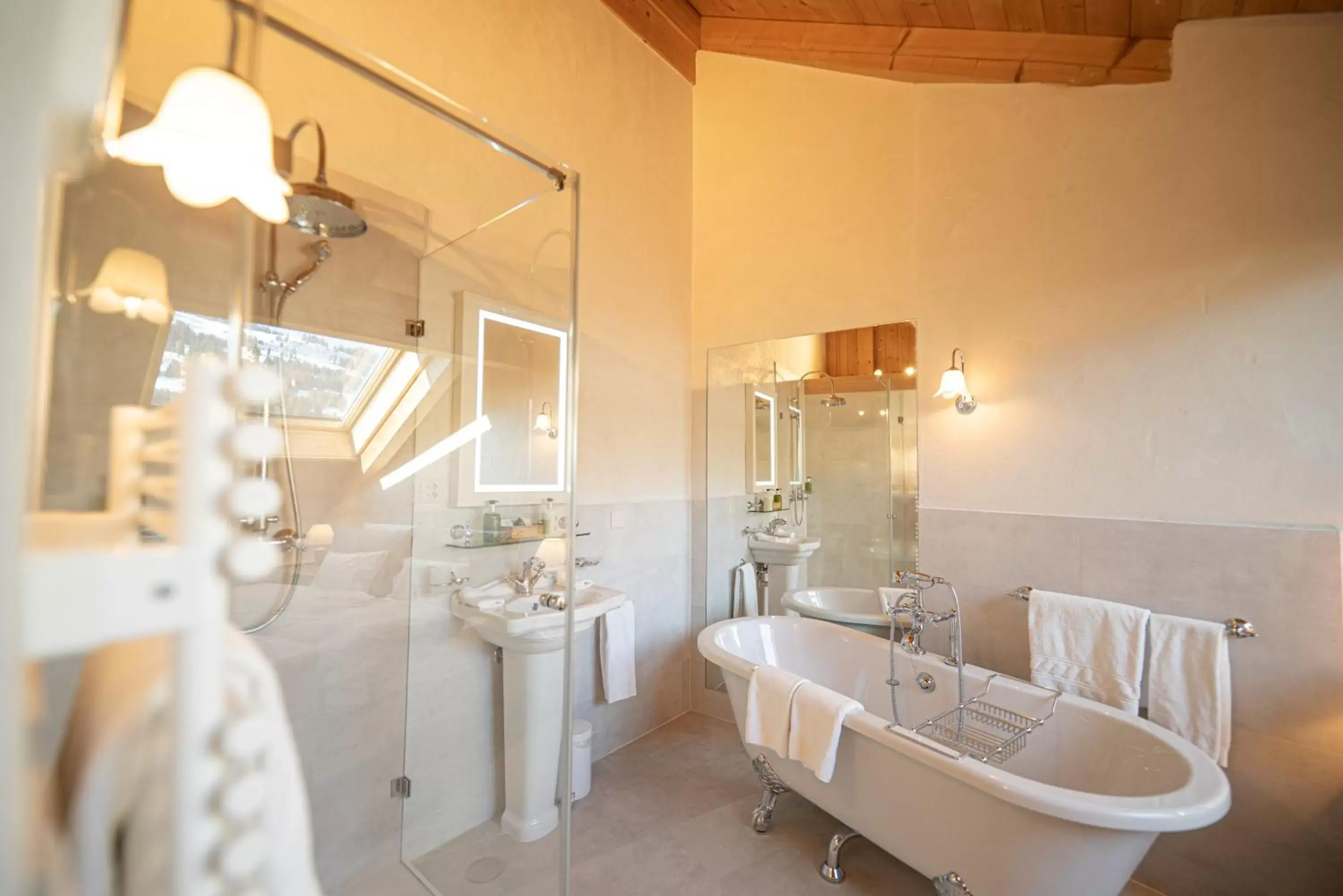 Bathroom in Hotel Alpenrose mit Gourmet-Restaurant Azalée