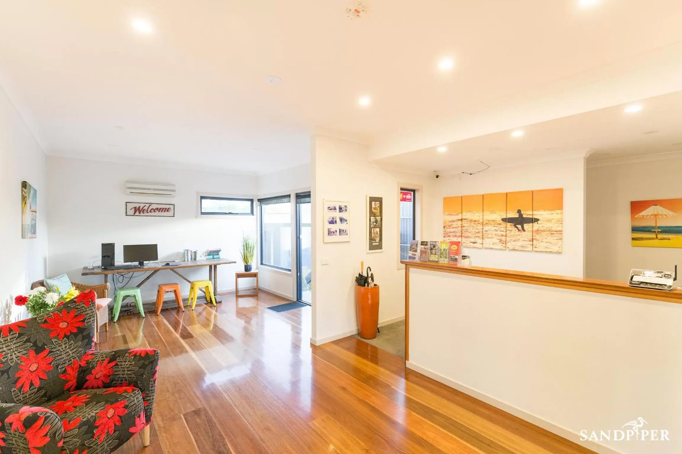 Lobby or reception in Sandpiper Motel Apollo Bay