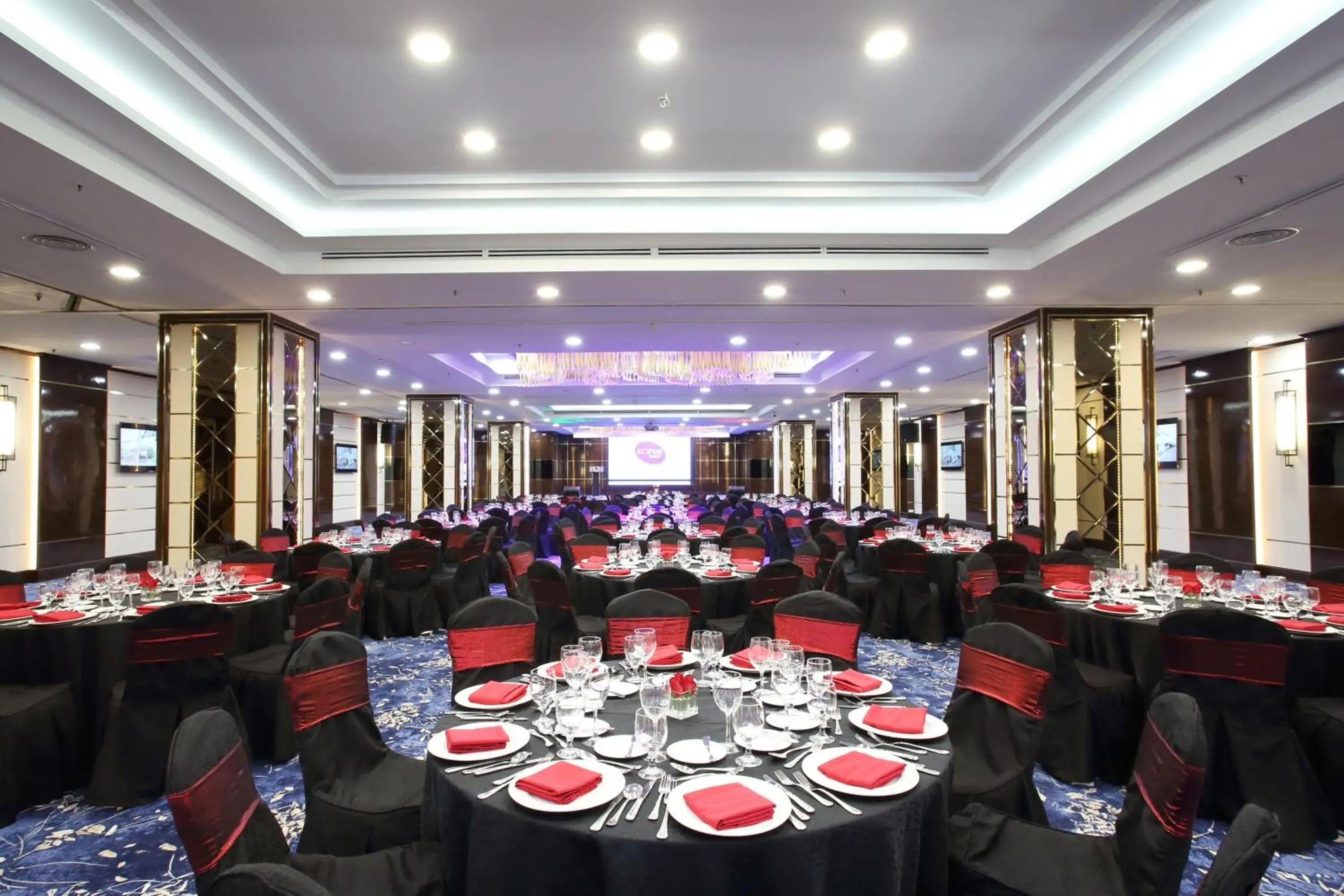 Banquet/Function facilities, Restaurant/Places to Eat in Corus Hotel Kuala Lumpur