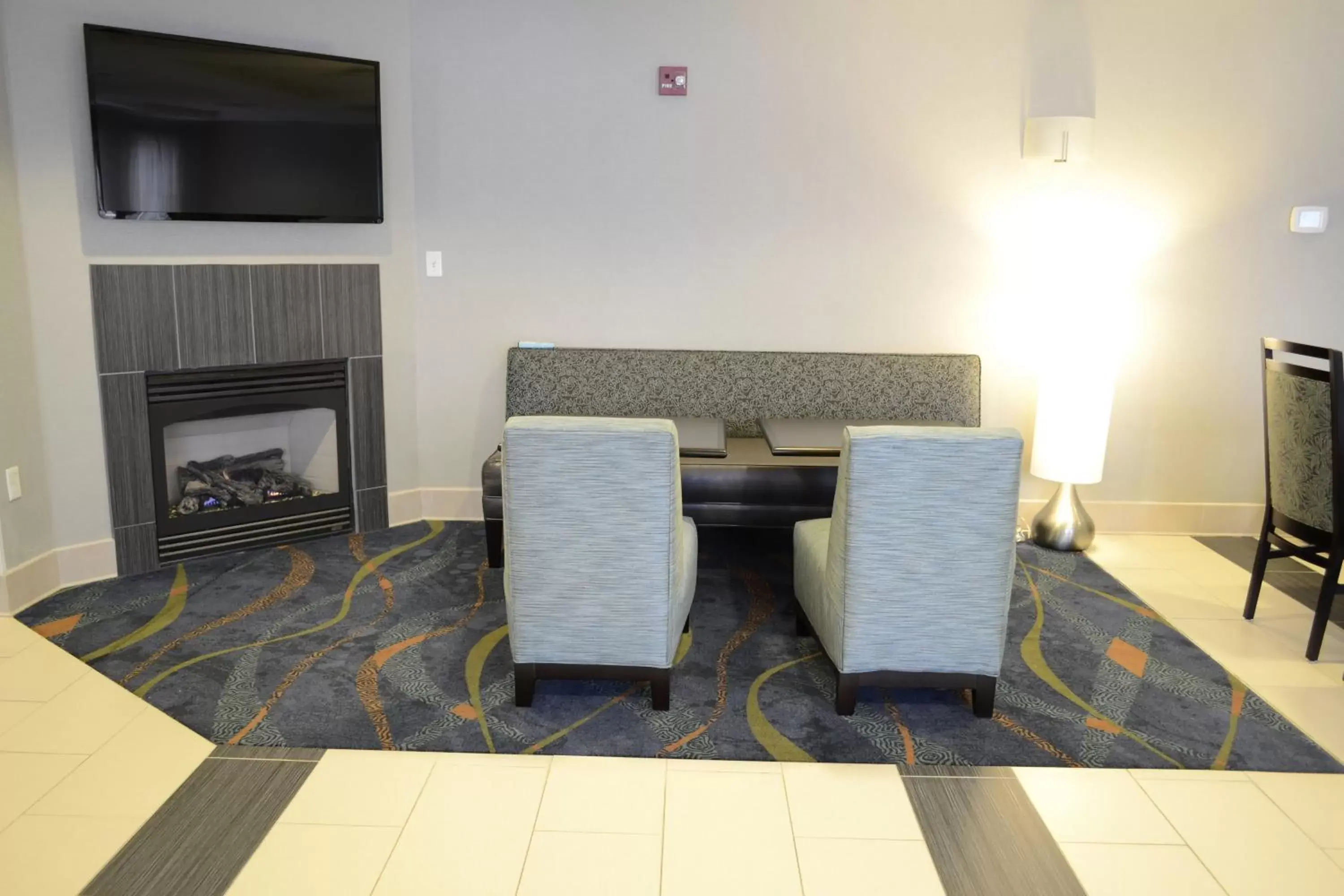 Property building, Dining Area in Holiday Inn Express Hotels Biddeford, an IHG Hotel