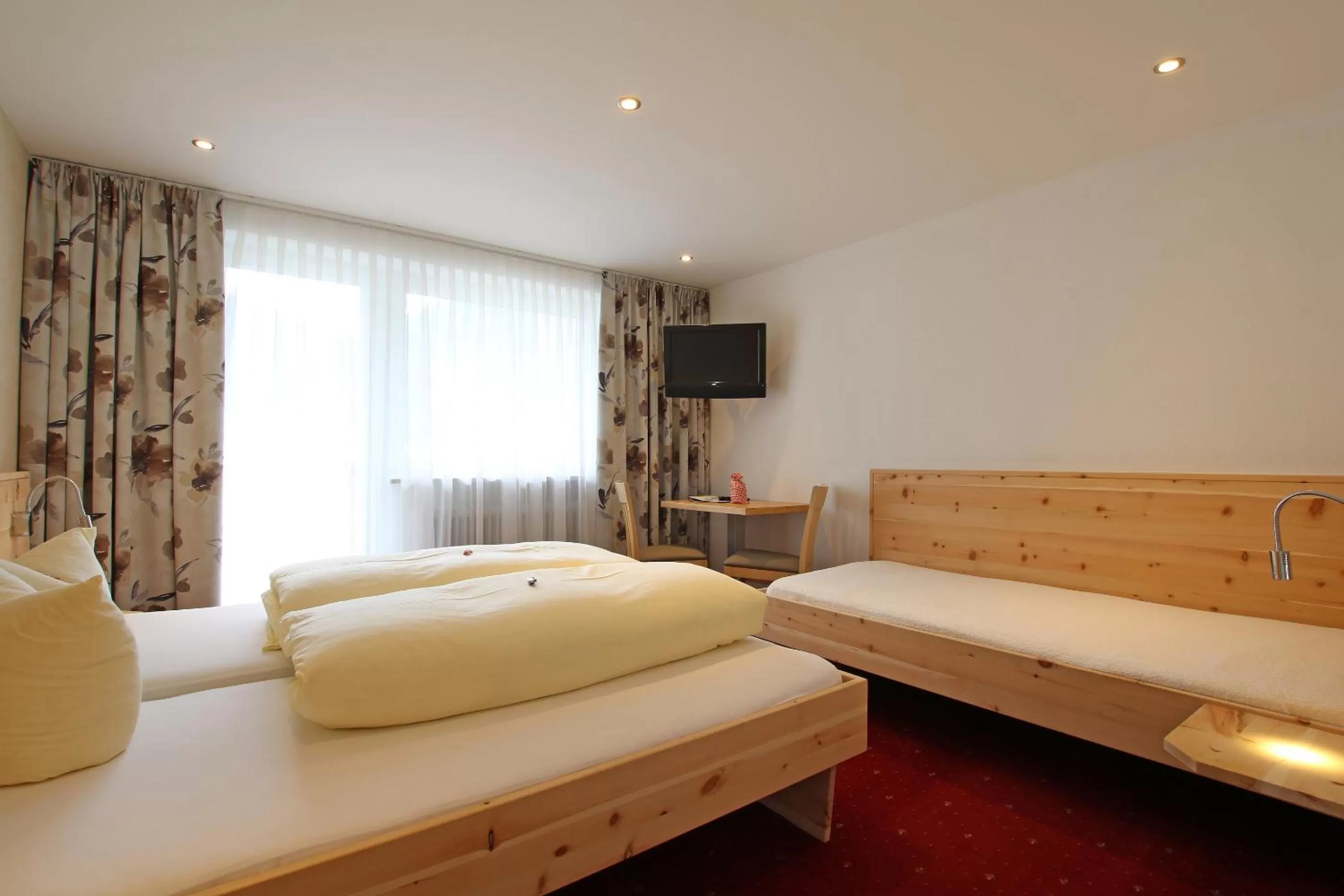 Bed in Pension Fuchs