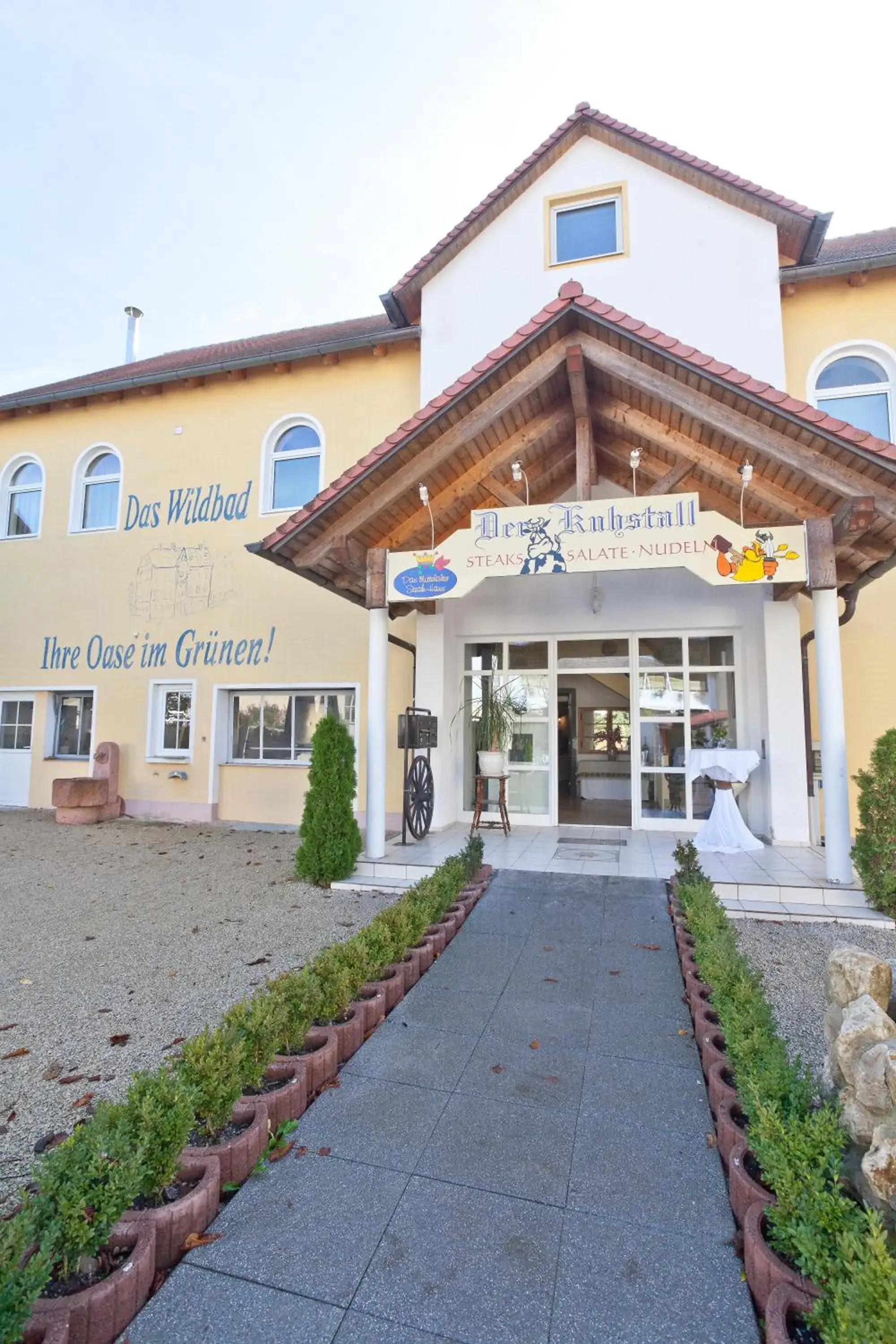 Facade/entrance, Property Building in Seebauer Hotel Gut Wildbad