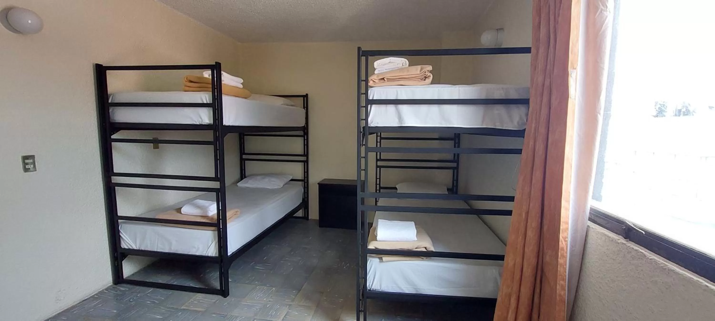 bunk bed, Bed in Residencias Señorial