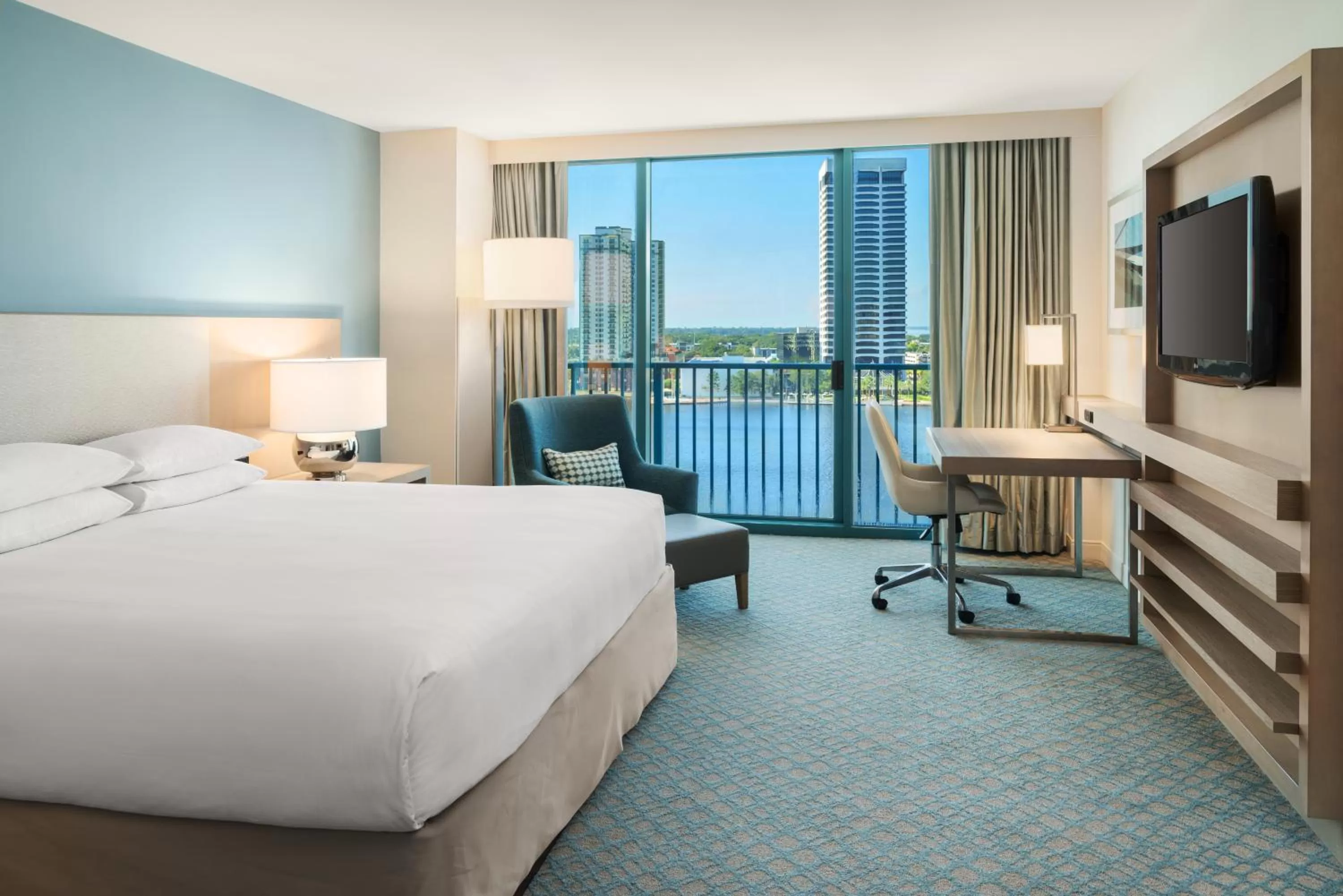King Room with River View in Hyatt Regency Jacksonville Riverfront