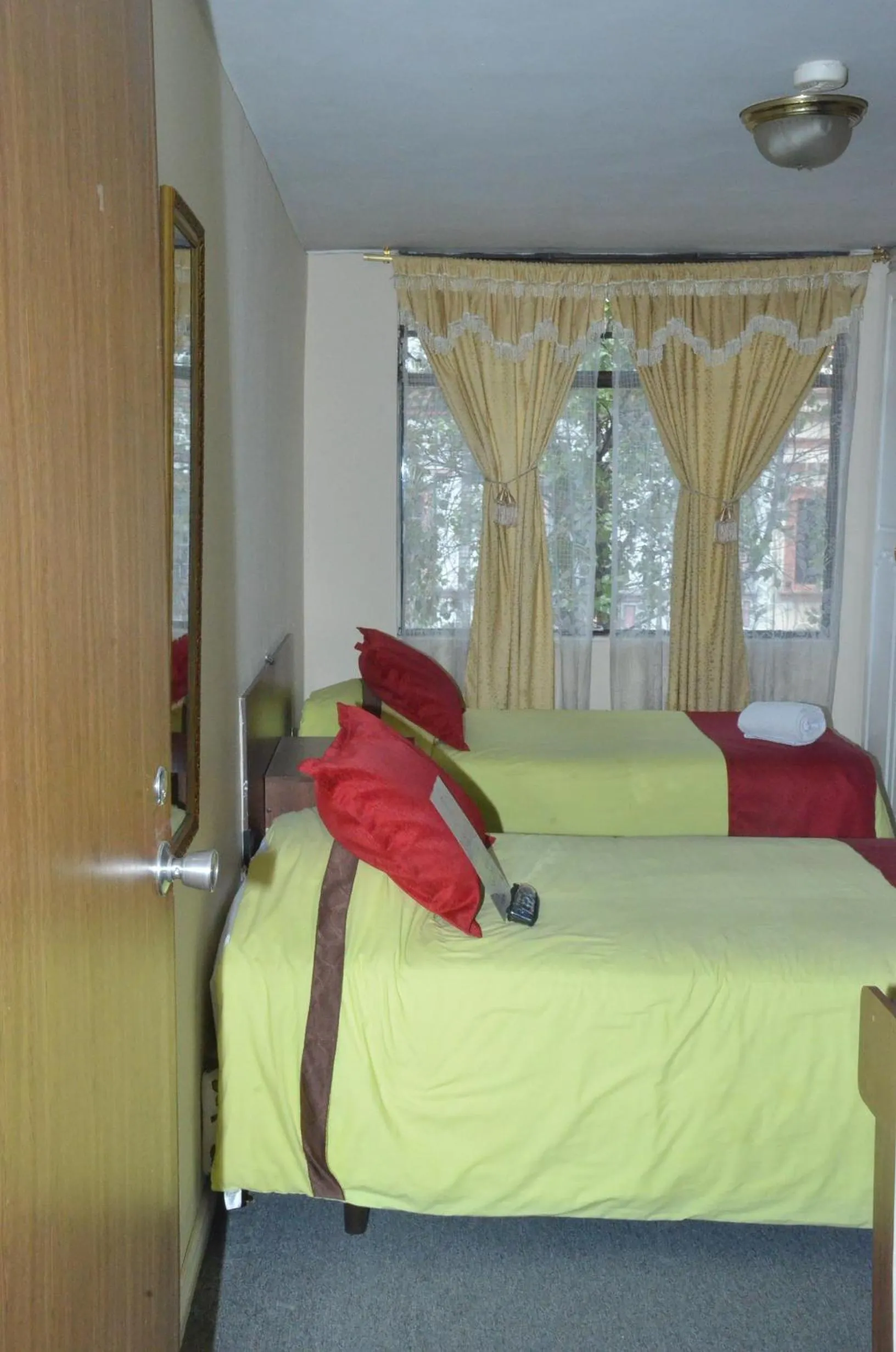 Bed in Hotel Bonaventure