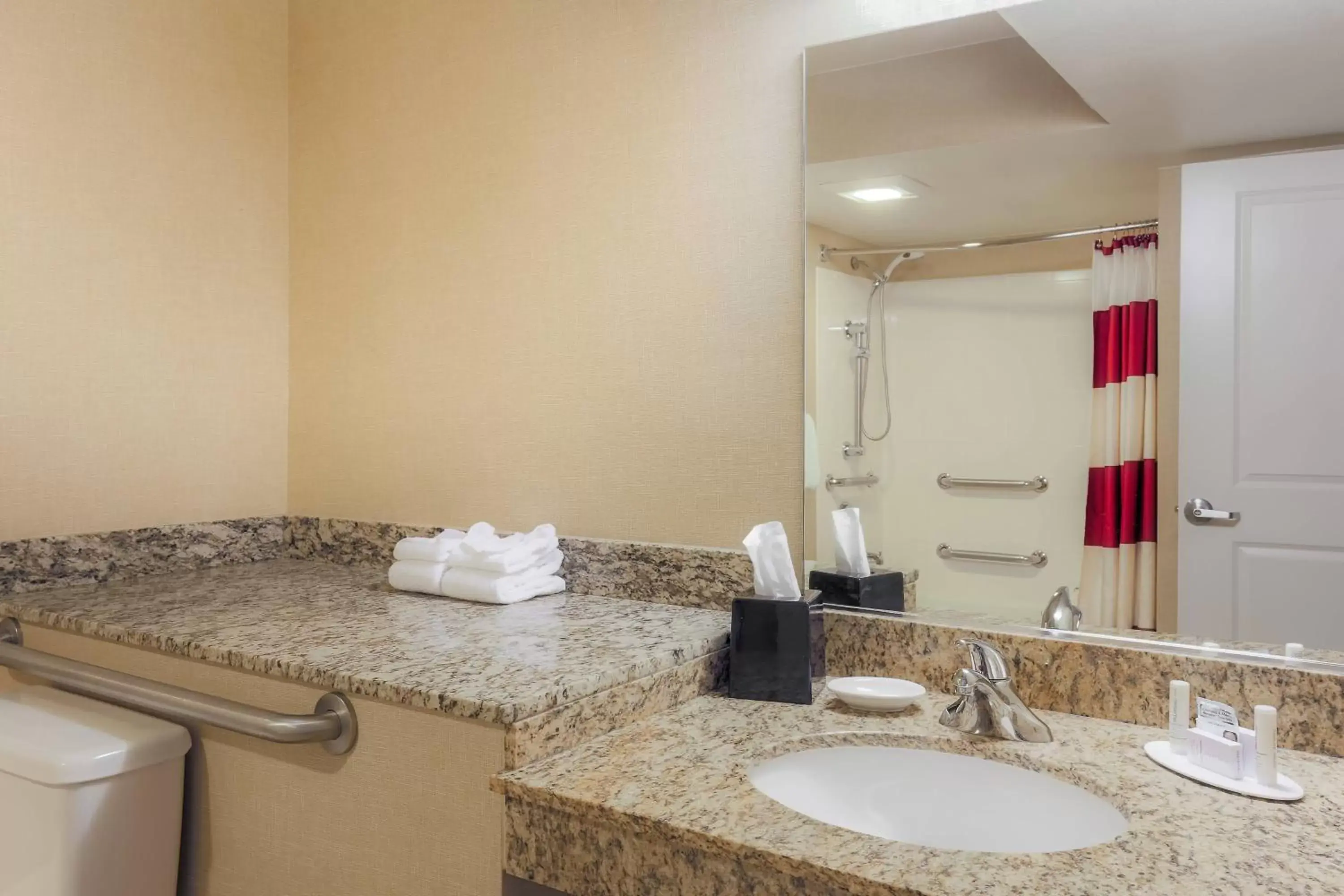 Bathroom in Residence Inn St. Louis Galleria