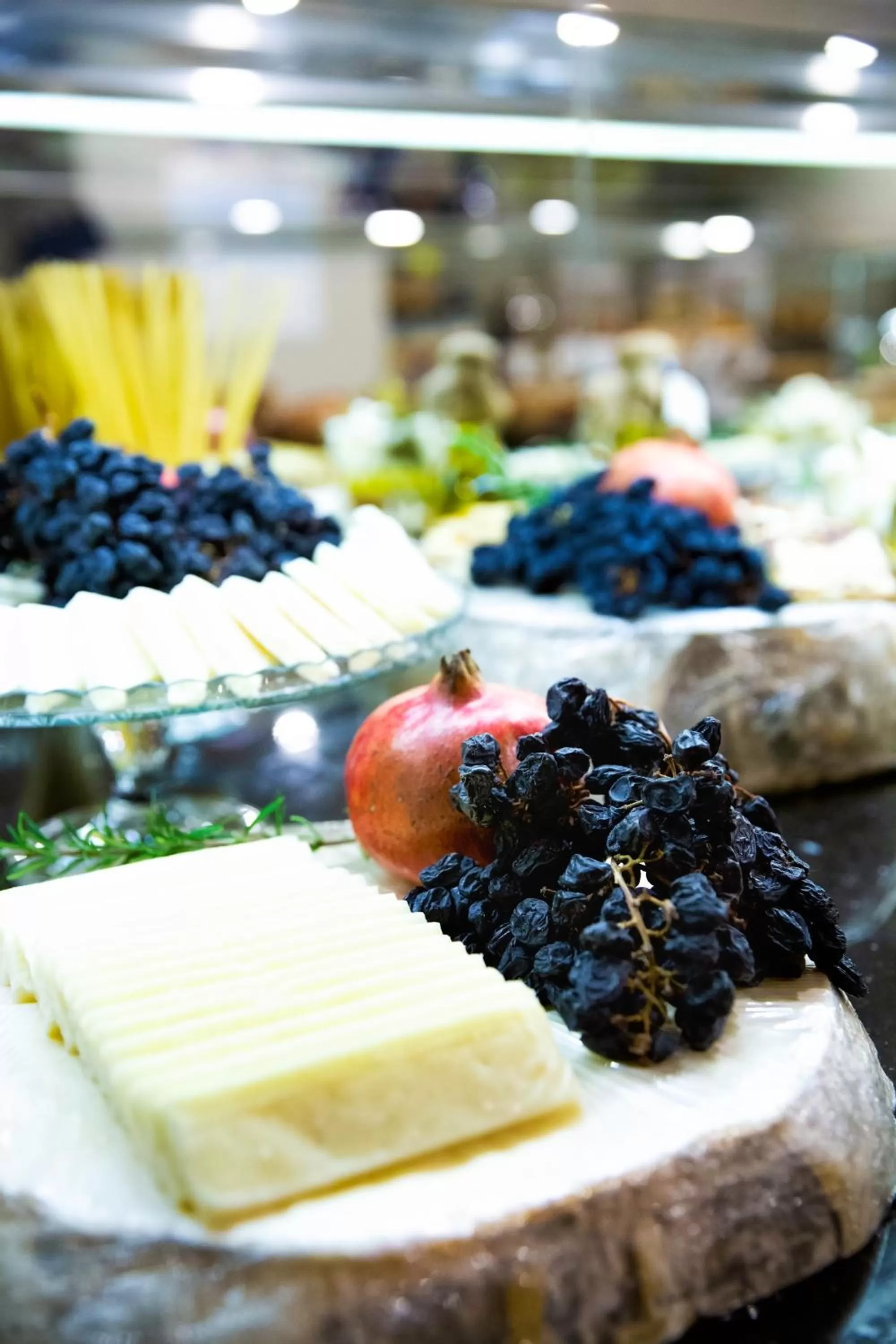 Food and drinks in Ramada Encore by Wyndham Gebze