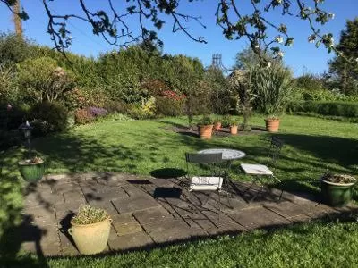 Garden in The Burrows Bed and Breakfast