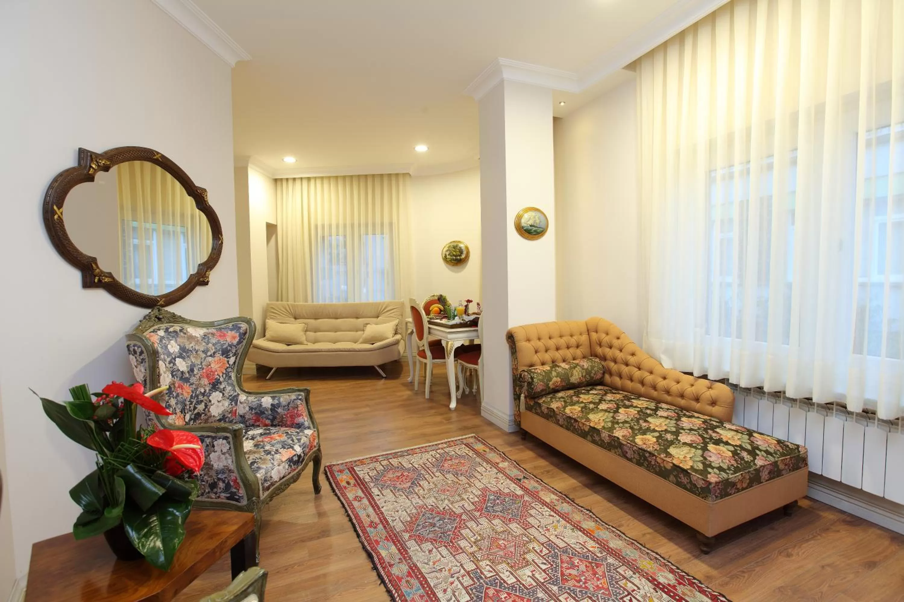 TV and multimedia, Bed in Lir Residence Suites LONG STAY