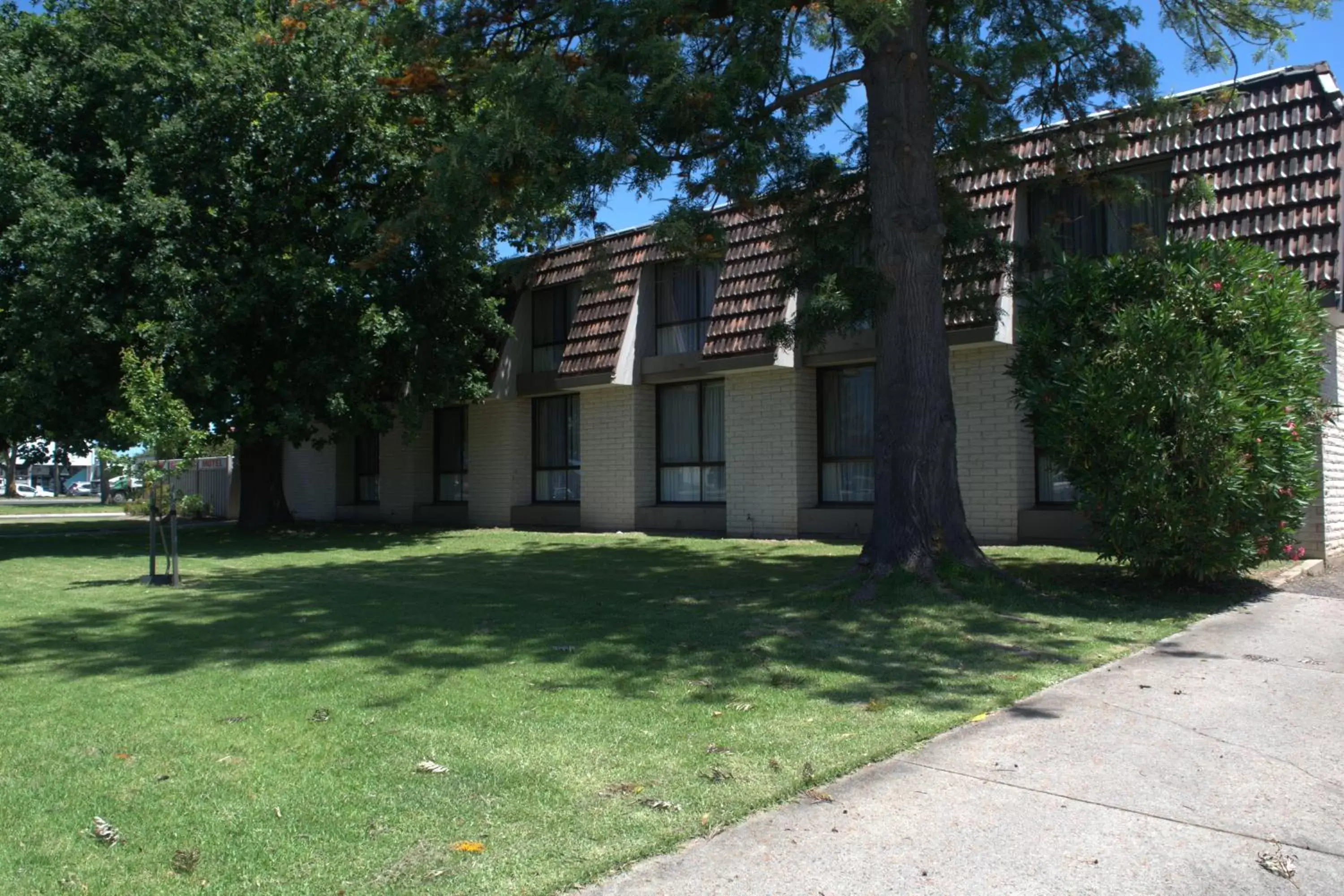 Property Building in City Gardens Motel