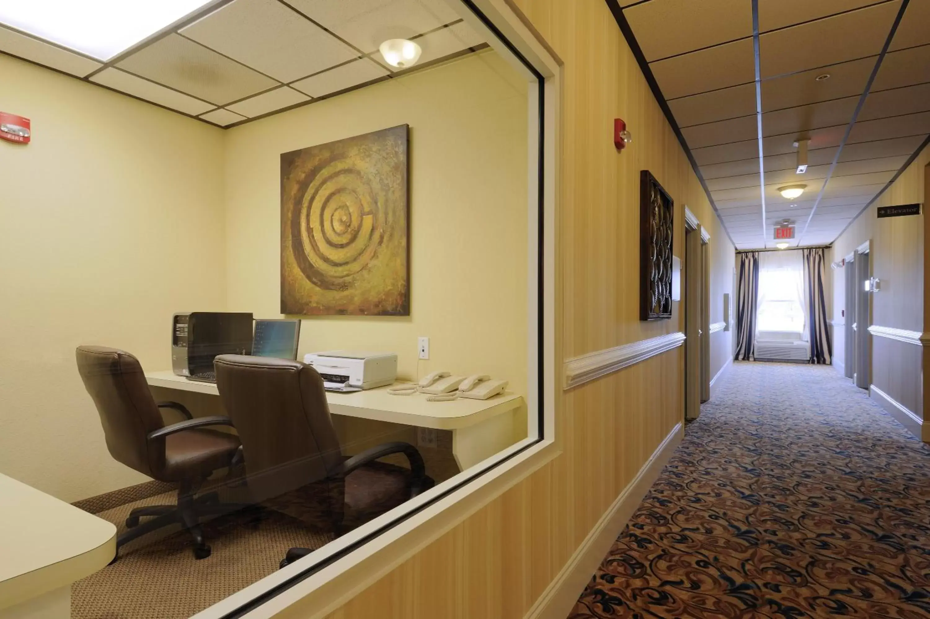 Area and facilities in Country Inn & Suites by Radisson, Orangeburg, SC