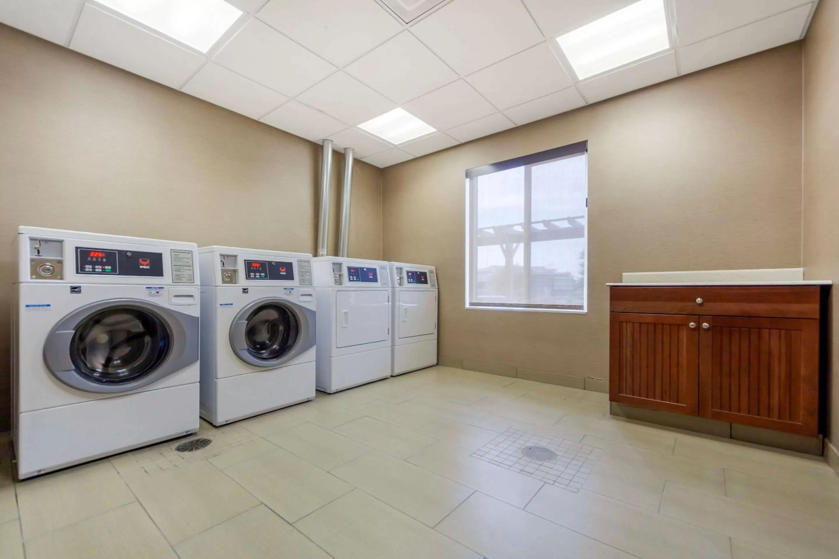 Other in Comfort Suites