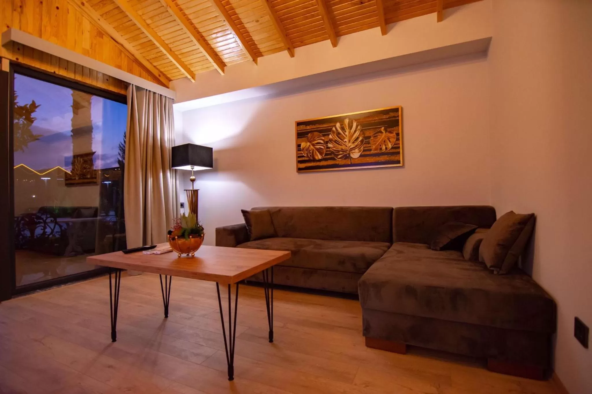 Living room, Seating Area in Sandal Otel