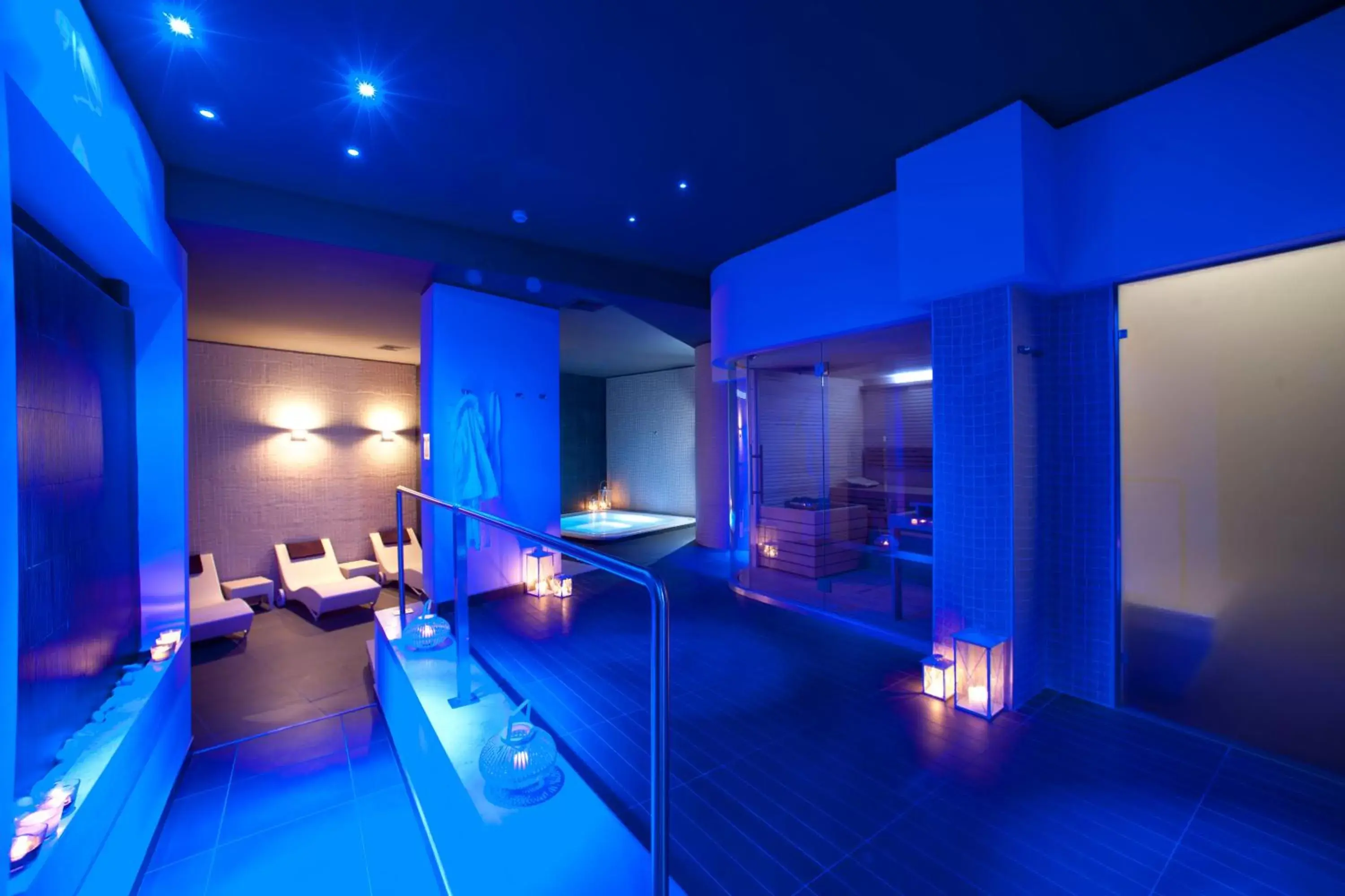 Steam room, Swimming Pool in DB Hotel Verona Airport And Congress