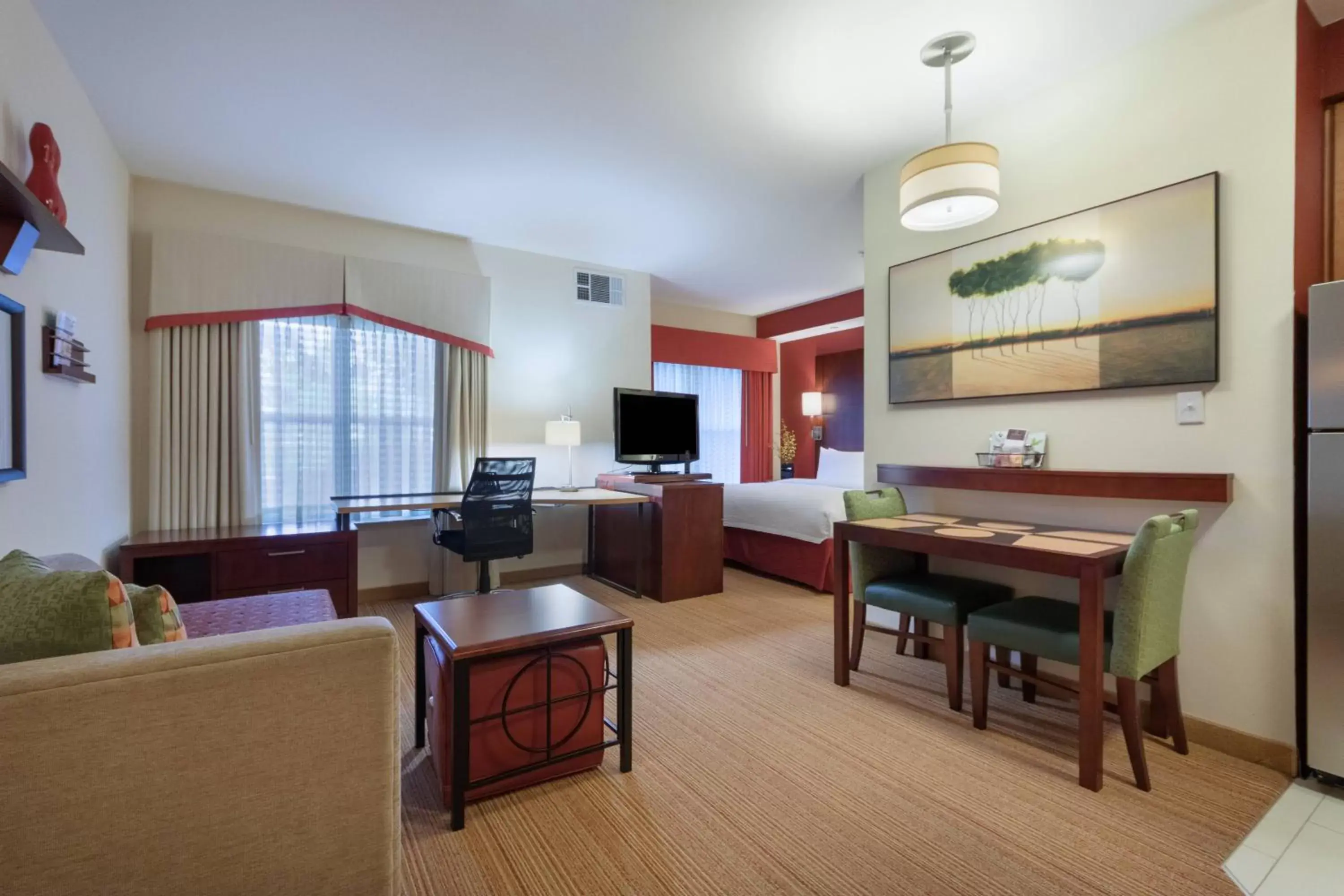 Photo of the whole room, Seating Area in Residence Inn Dallas DFW Airport South/Irving