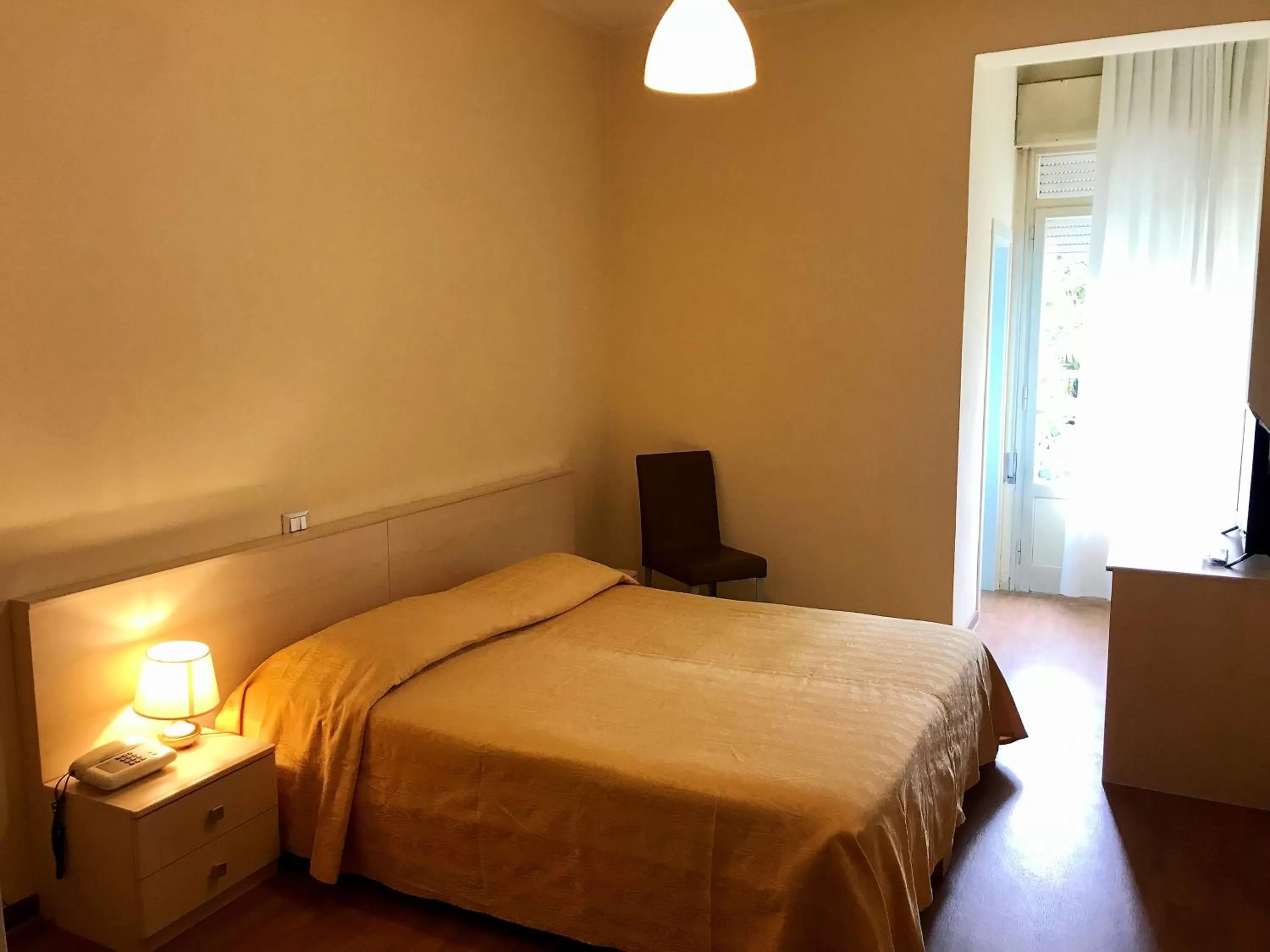 Bed in Hotel B&B Risorta