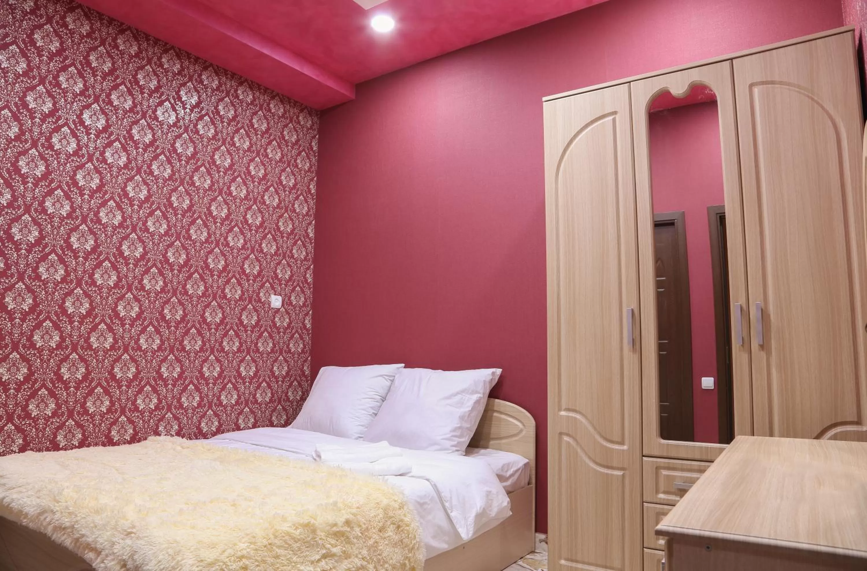 Bed in Lovely Hotel in Centre