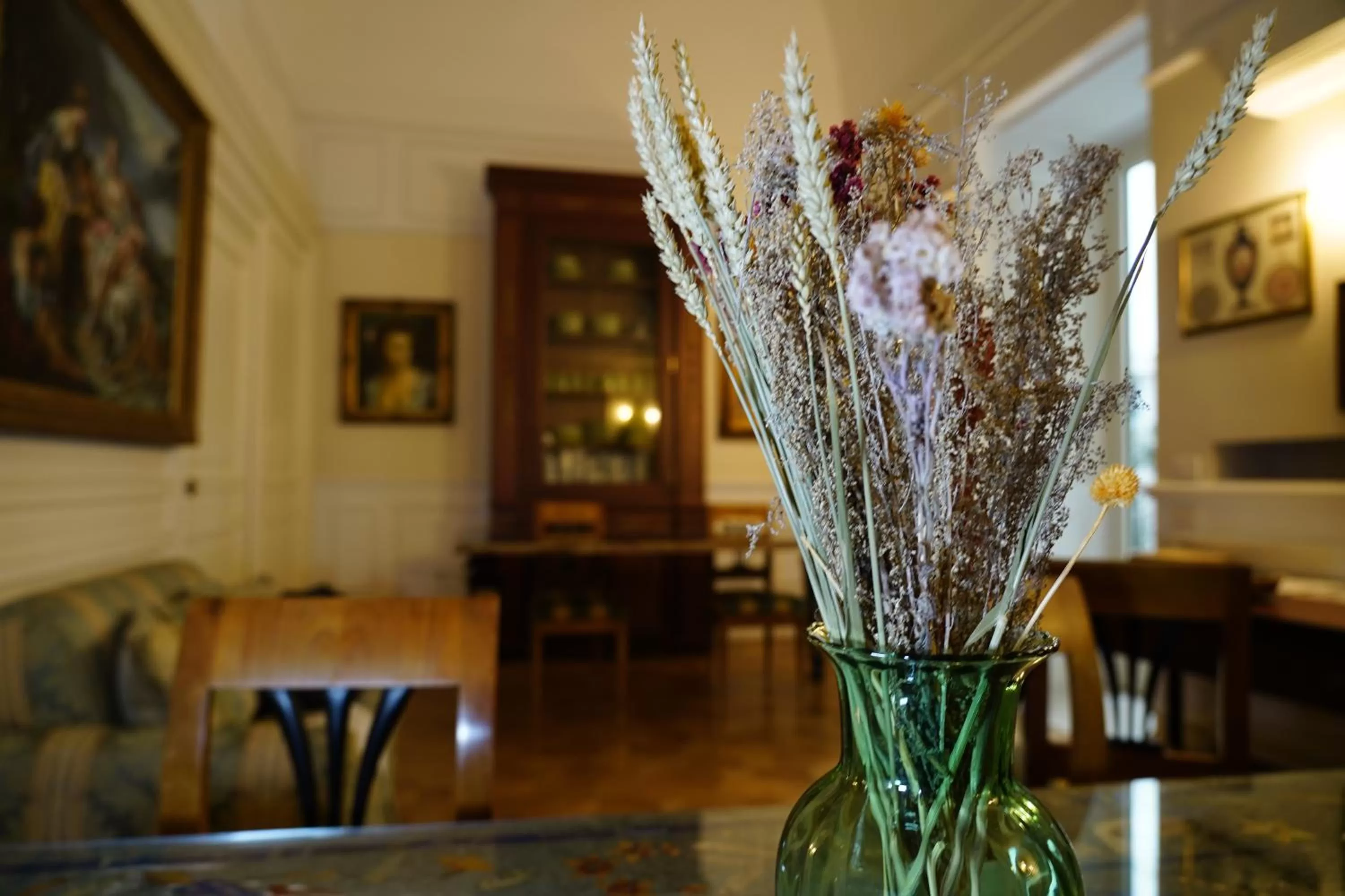 Restaurant/Places to Eat in Sisuites