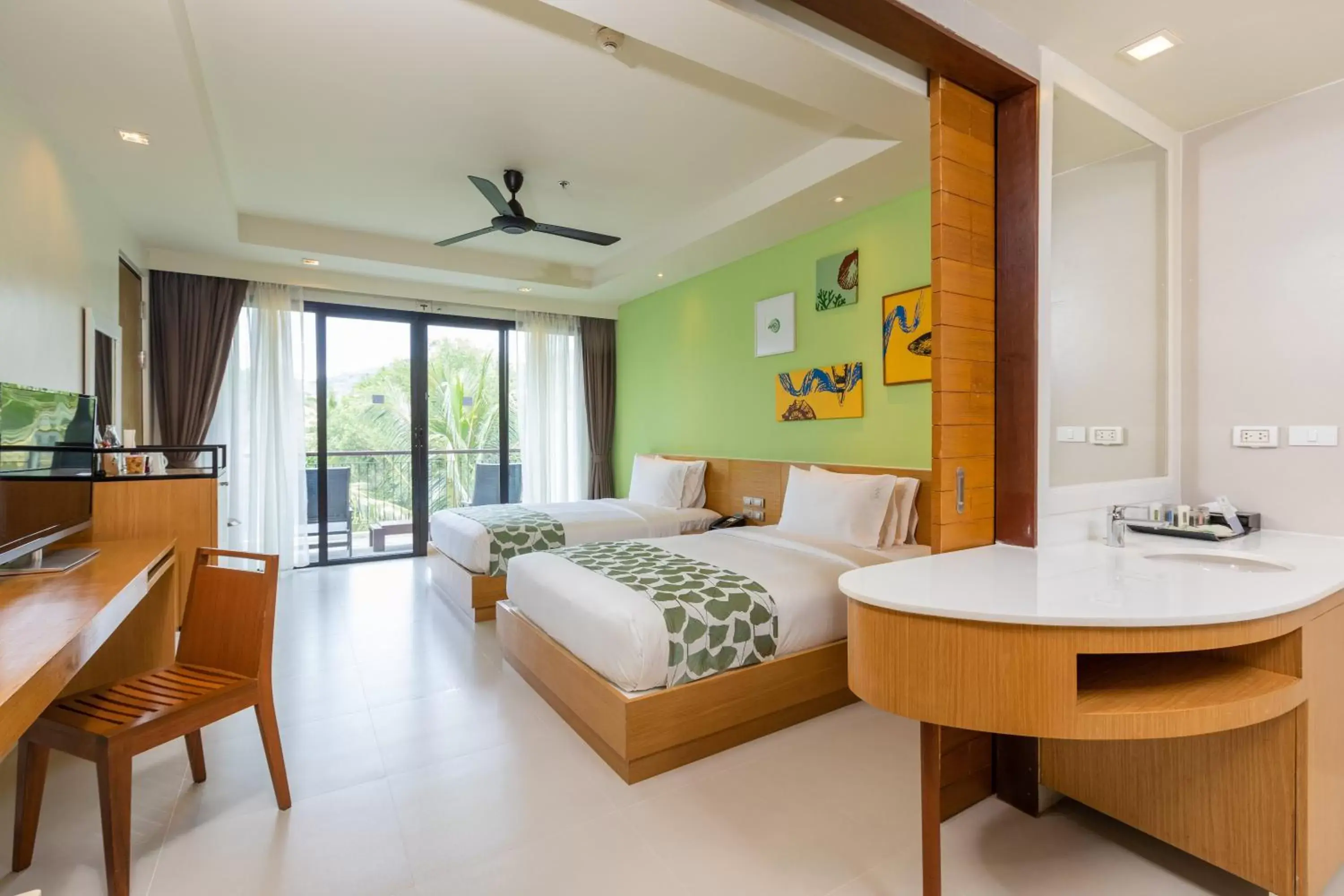 Photo of the whole room in Holiday Ao Nang Beach Resort, Krabi - SHA Extra Plus
