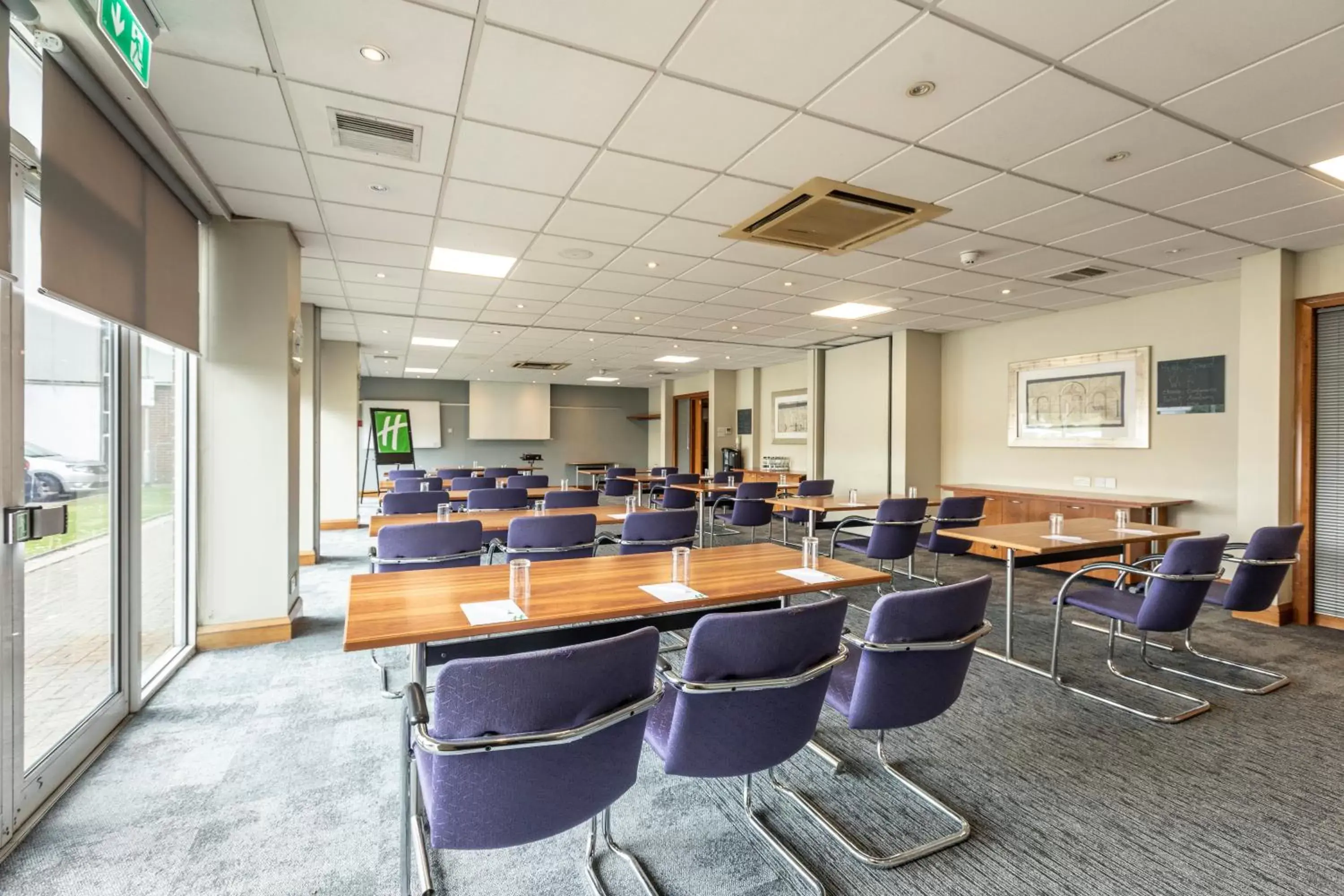 Meeting/conference room in Holiday Inn Basildon, an IHG Hotel