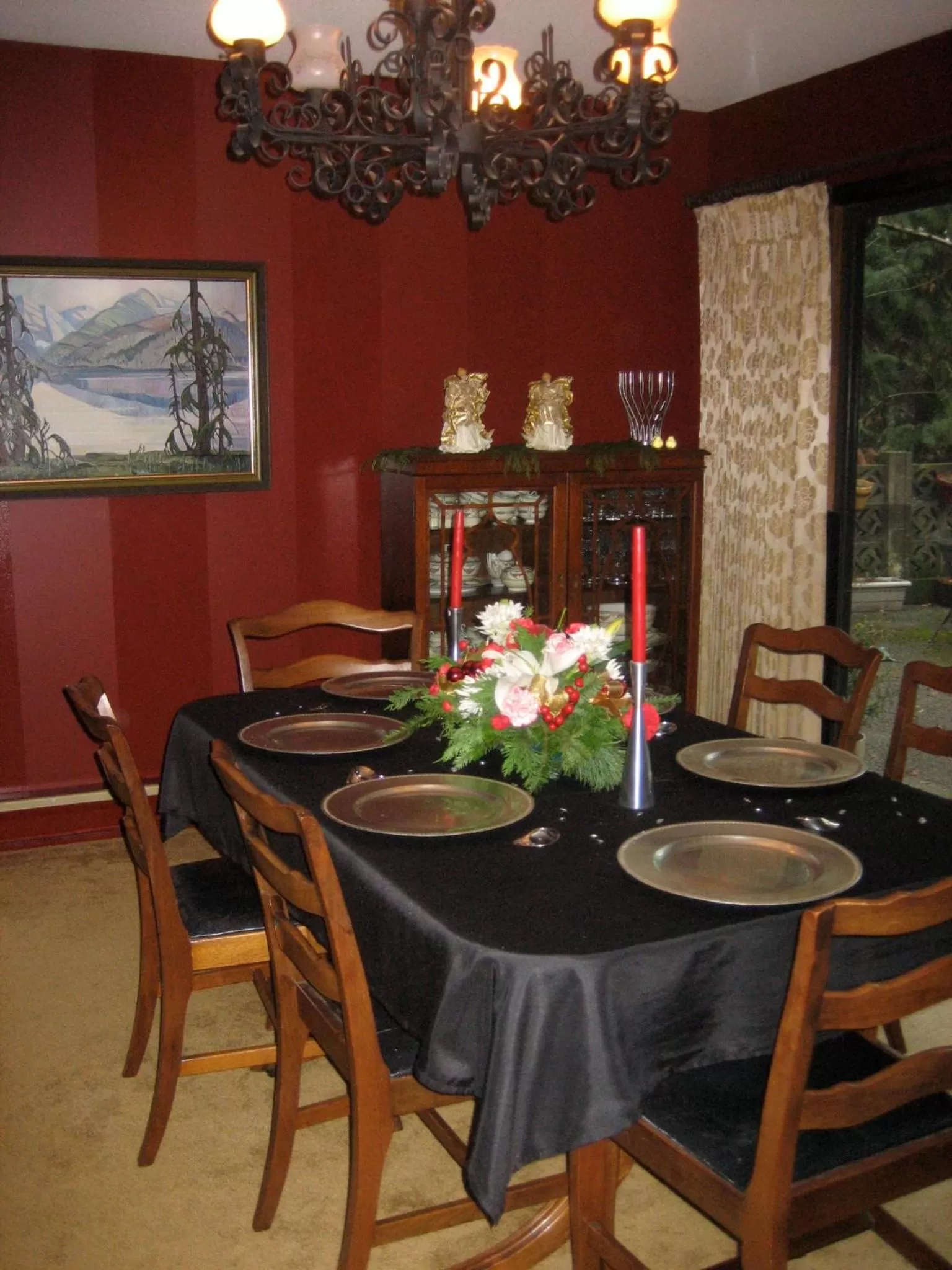 Dining area in Misty Meadows B and B