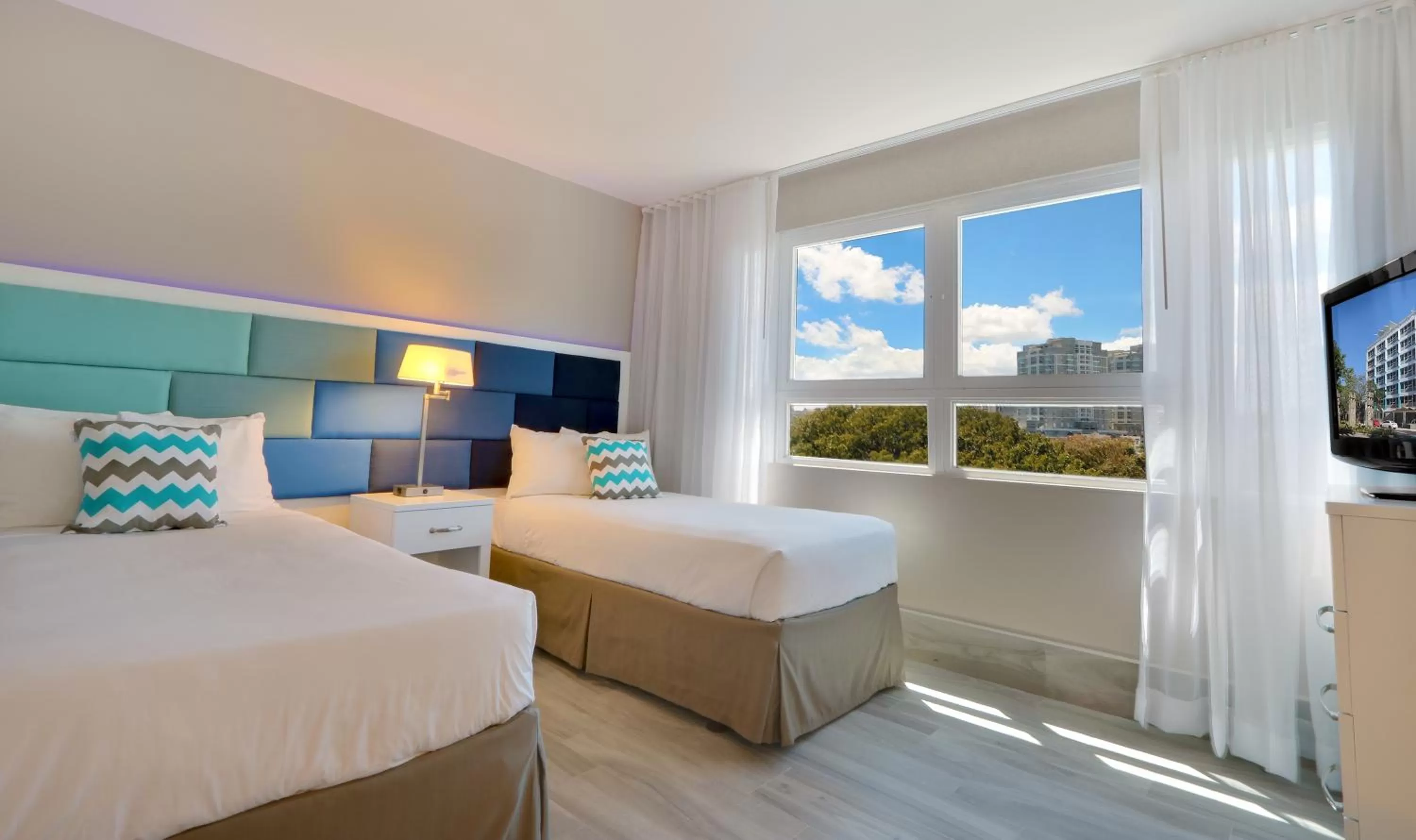 Photo of the whole room, Bed in The Wave Hotel Condado