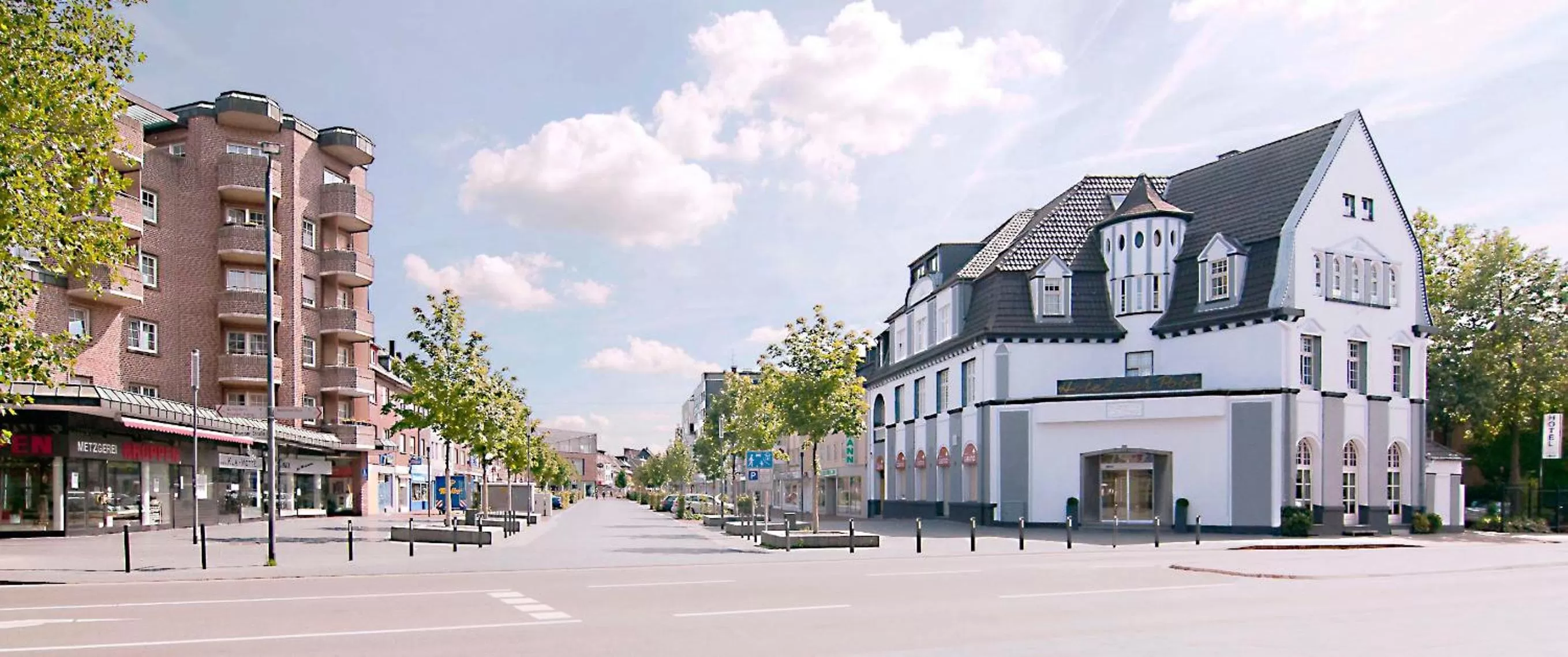 Facade/entrance in Hotel Service Apartments am Prinzenplatz - Superior