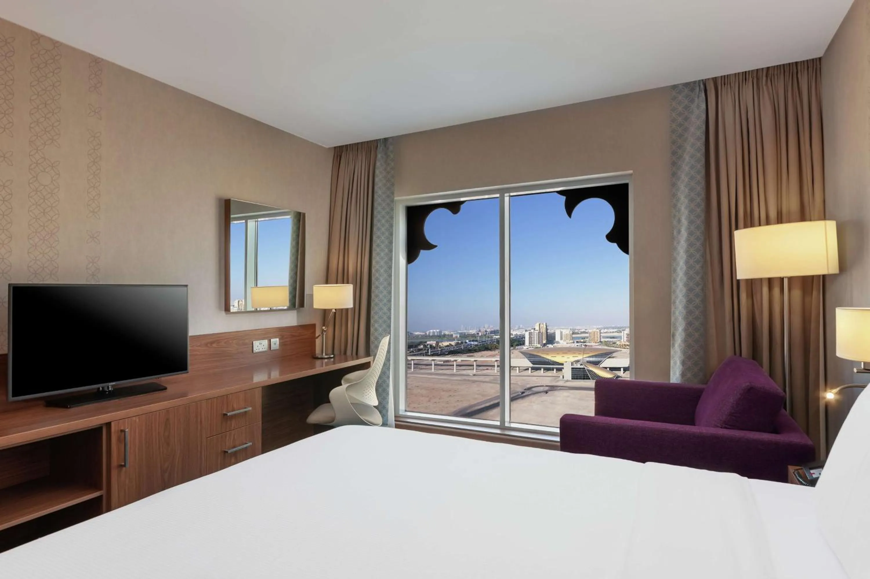 TV and multimedia, Bed in DoubleTree by Hilton Dubai Al Jadaf