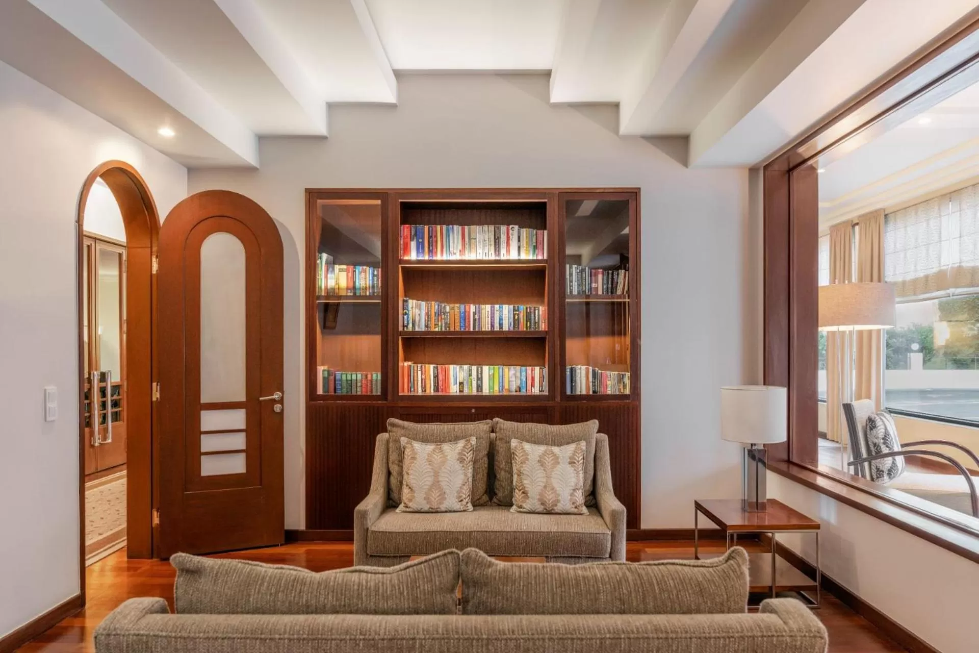 Library in Terra Nostra Garden Hotel