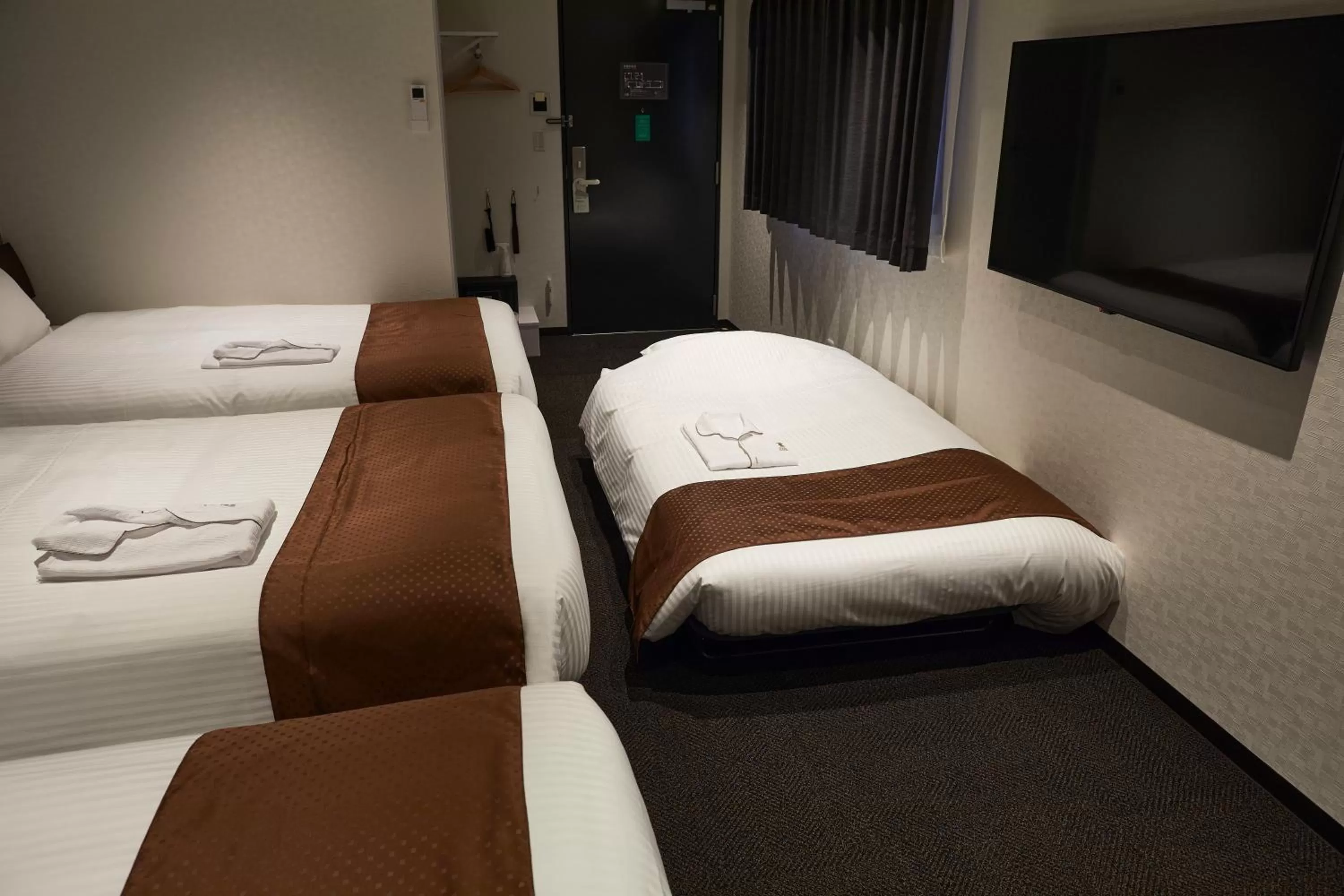 Photo of the whole room, Bed in HOTEL BRILLER Kyoto Station South